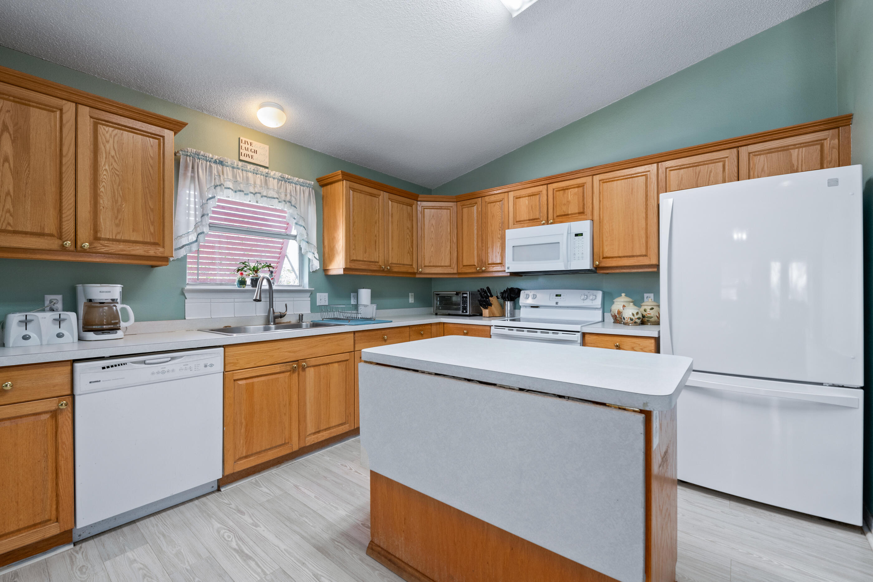 PARKER PLACE - Residential