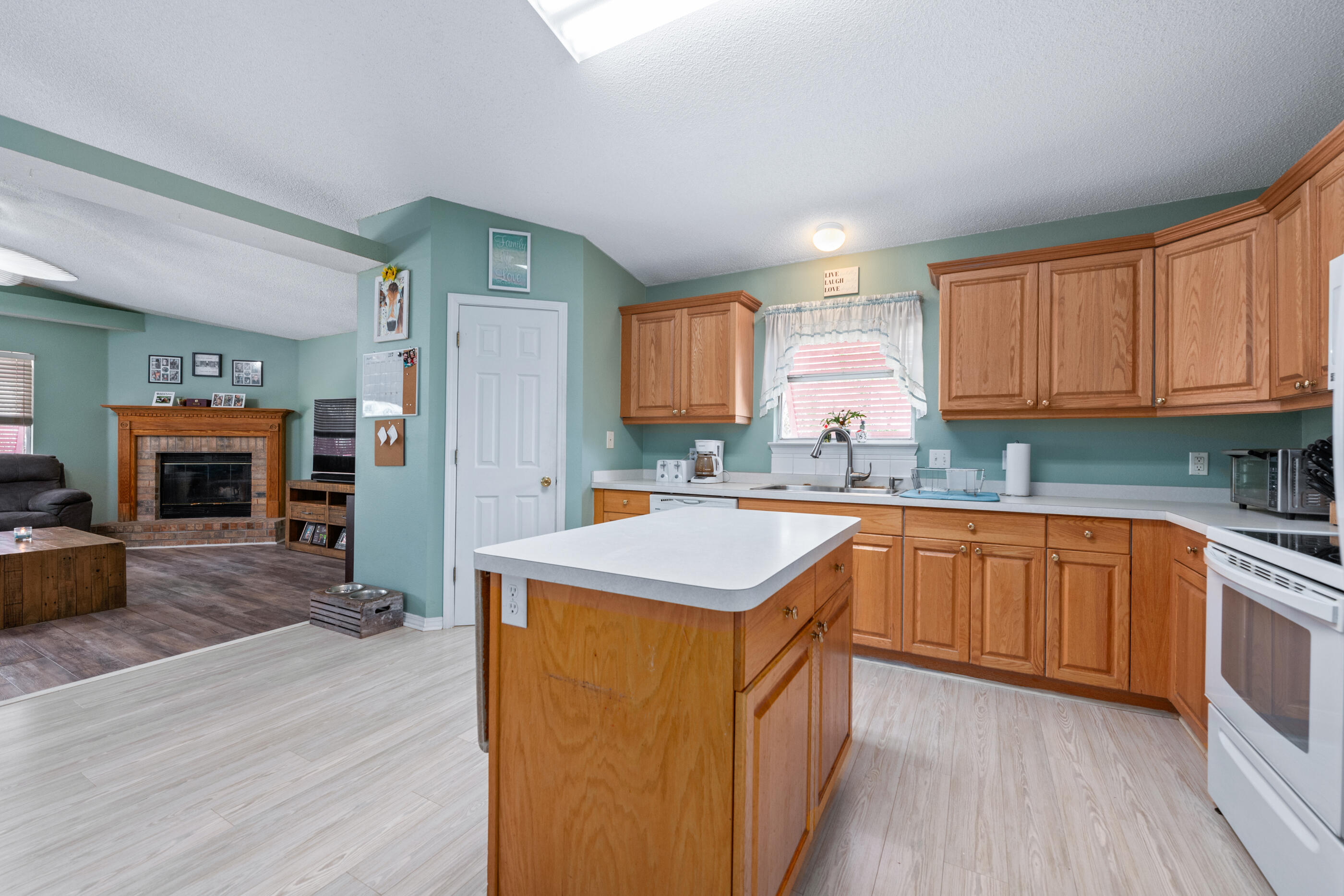 PARKER PLACE - Residential