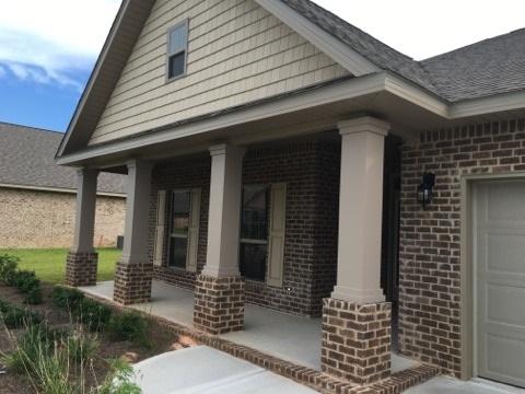 AUTUMN WOODS - Residential