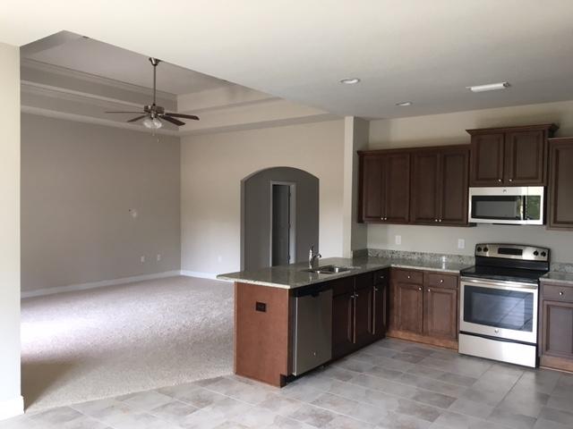 AUTUMN WOODS - Residential