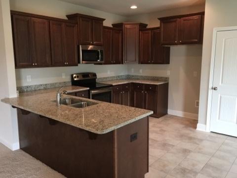 AUTUMN WOODS - Residential