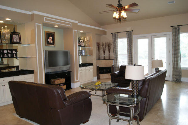 BAYOU BREEZE - Residential