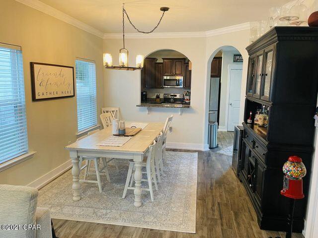 MAGNOLIA BAY CLUB COMMUNITY - Residential