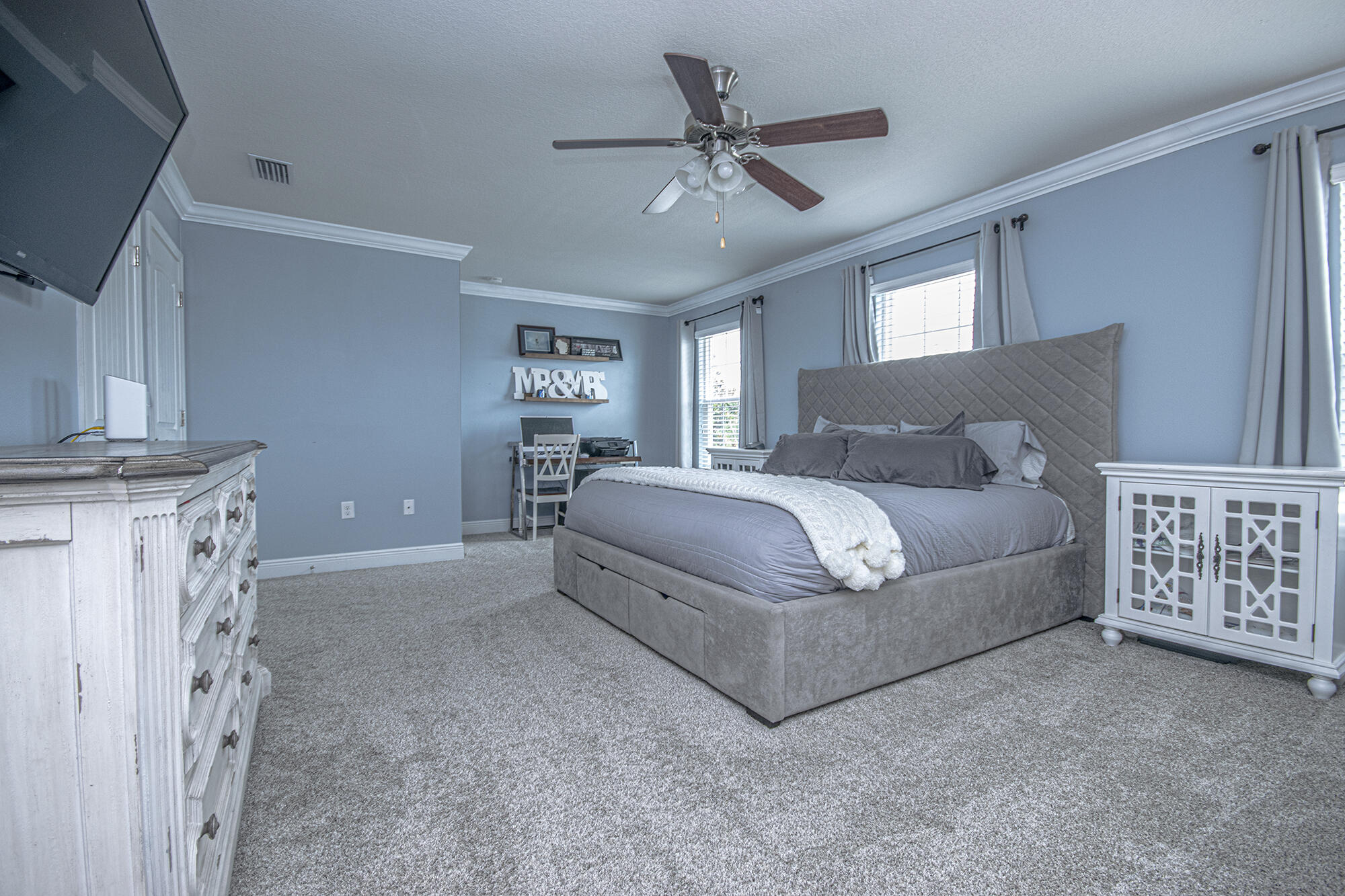 MAGNOLIA BAY CLUB COMMUNITY - Residential