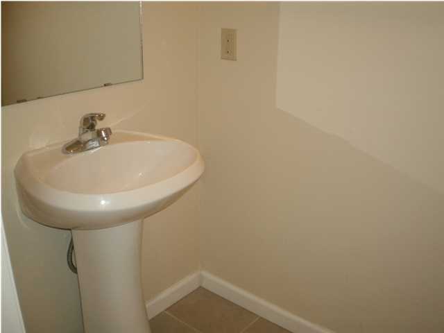 INTERCOASTAL POINTE - Residential Lease