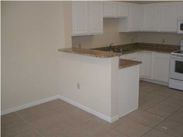 INTERCOASTAL POINTE - Residential Lease