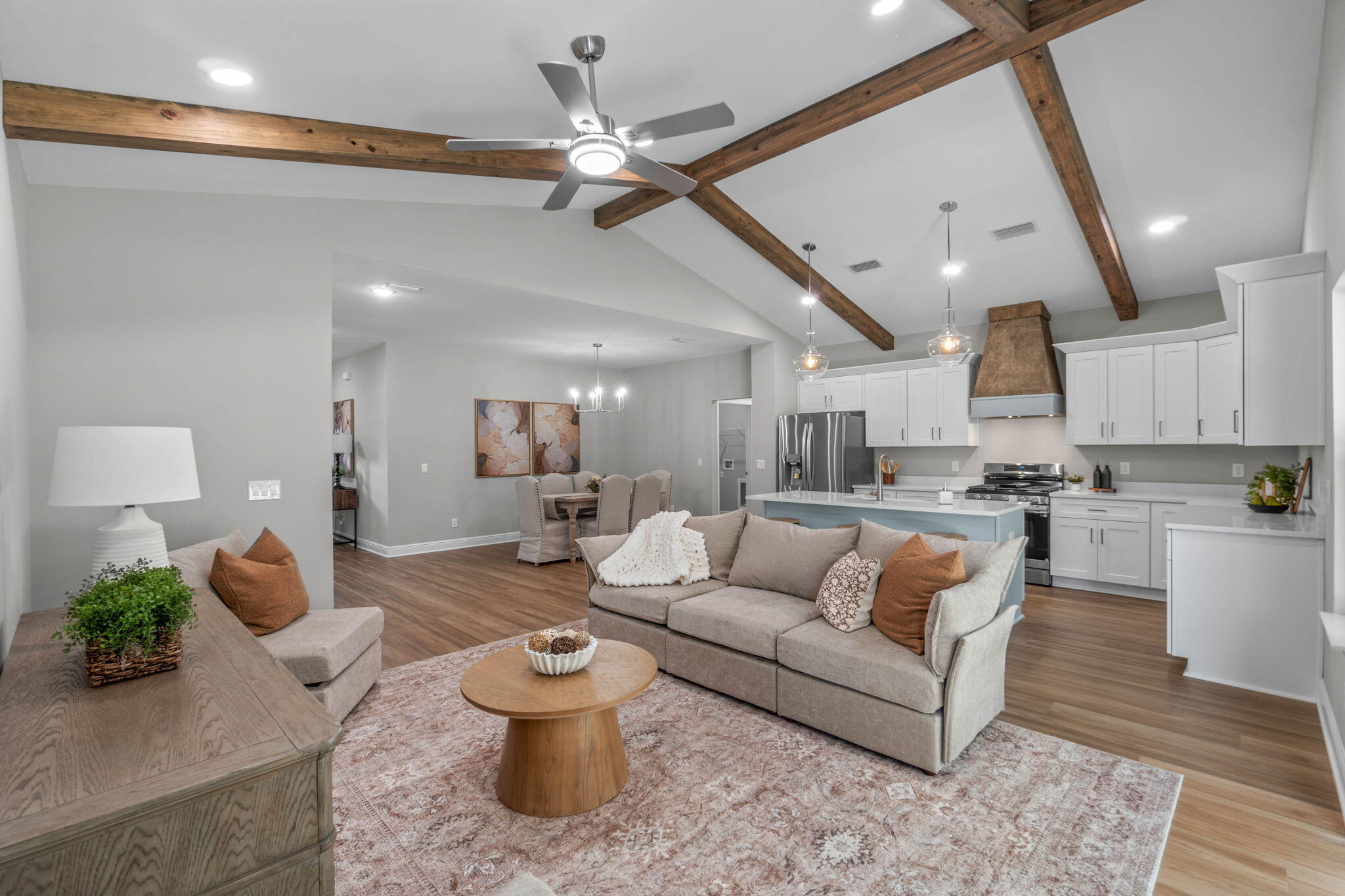 Madelyn Woods - Residential