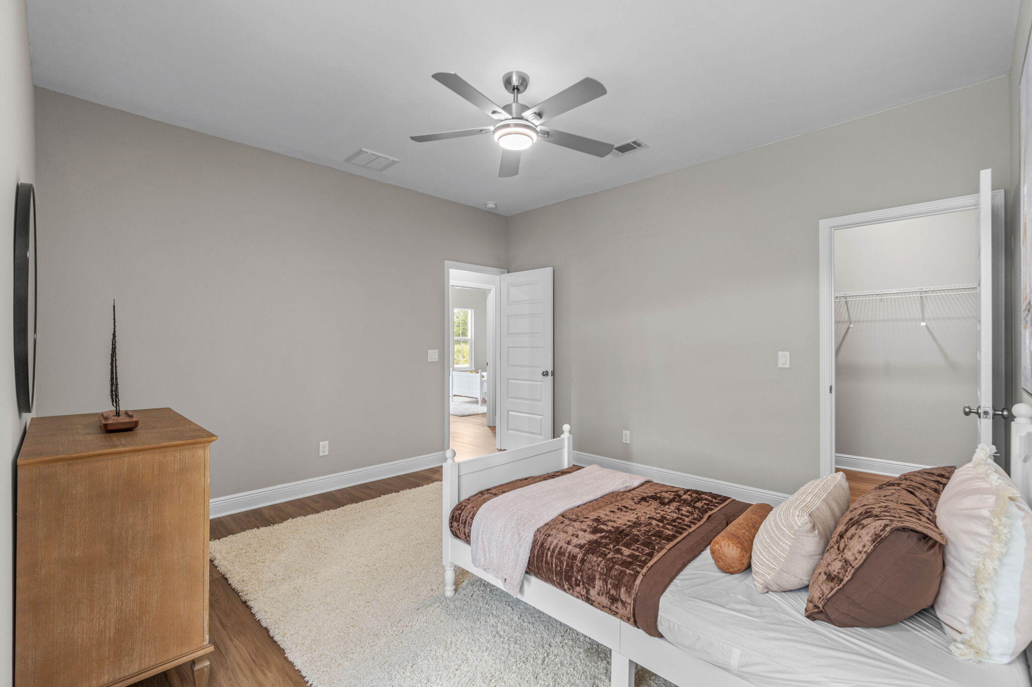 Madelyn Woods - Residential