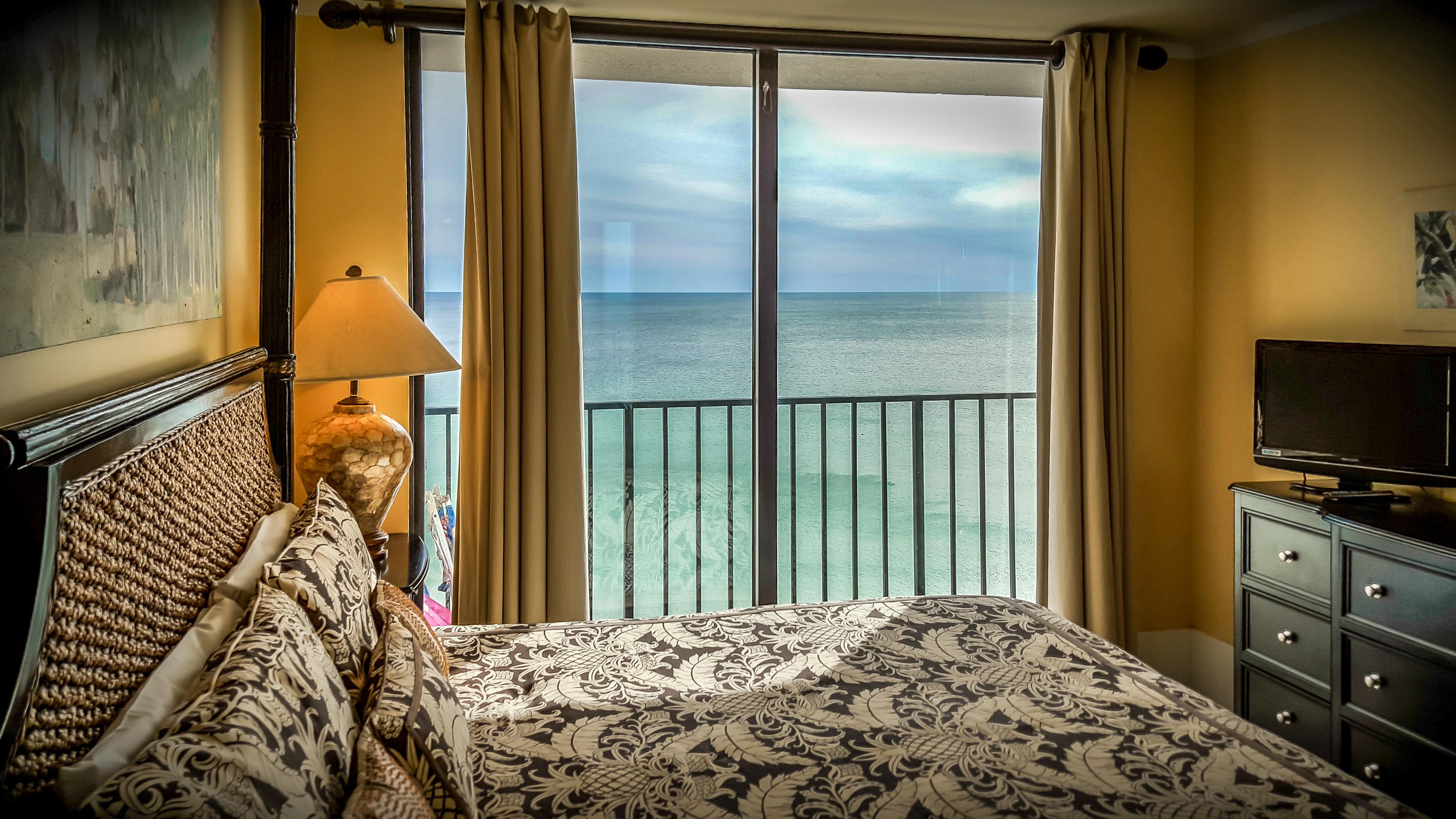 ONE SEAGROVE PLACE CONDO - Residential