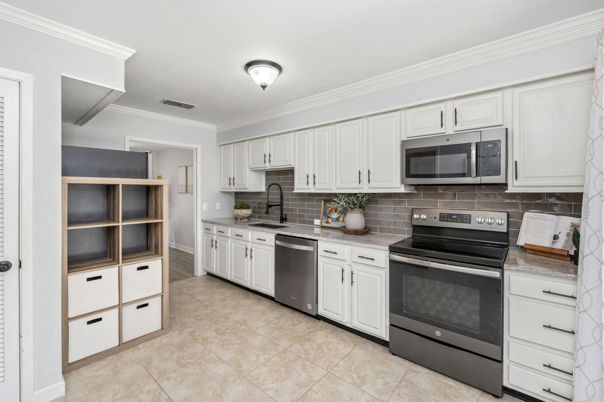 ROYAL OAK VILLAGE 2A - Residential