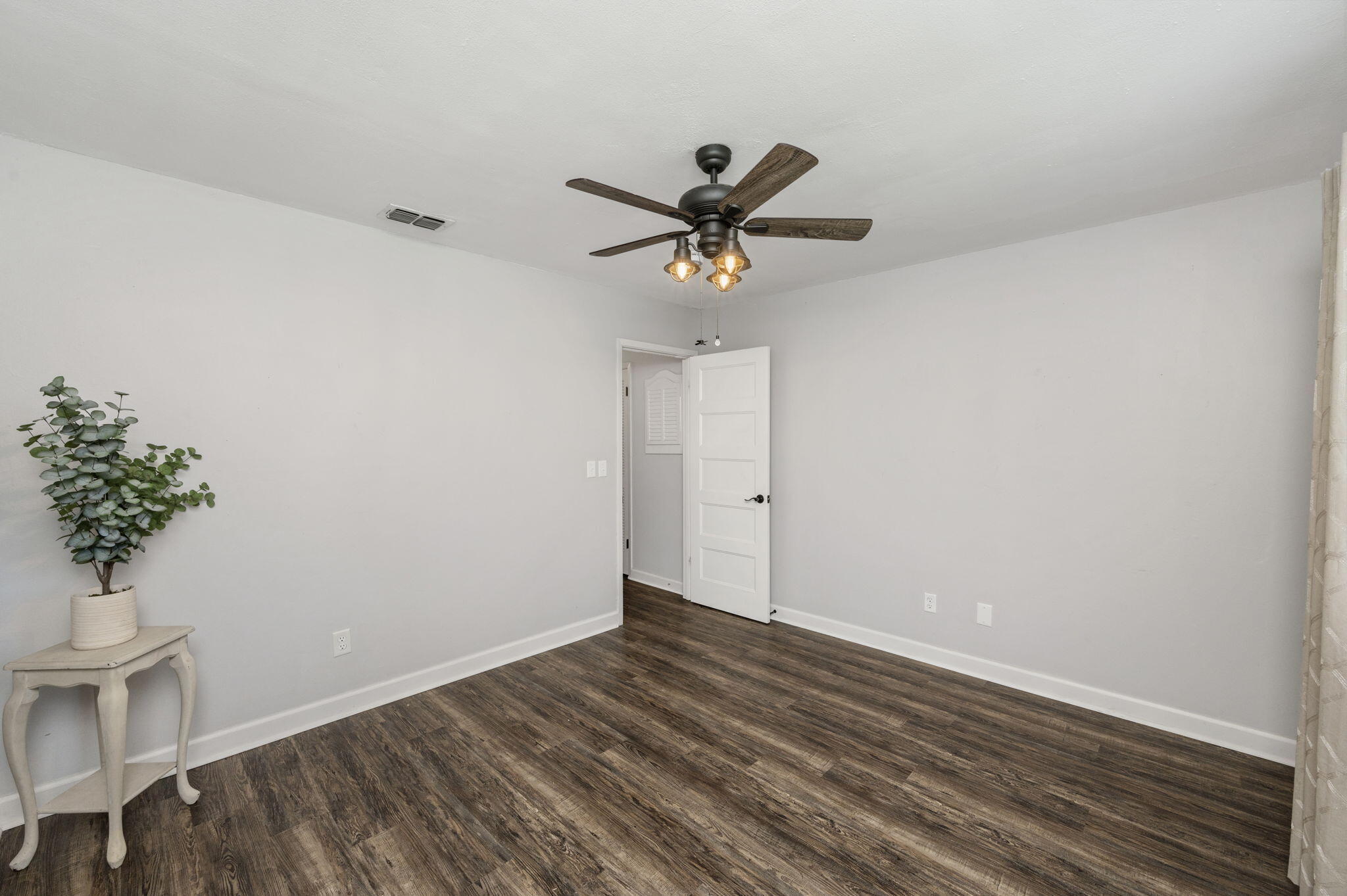 ROYAL OAK VILLAGE 2A - Residential