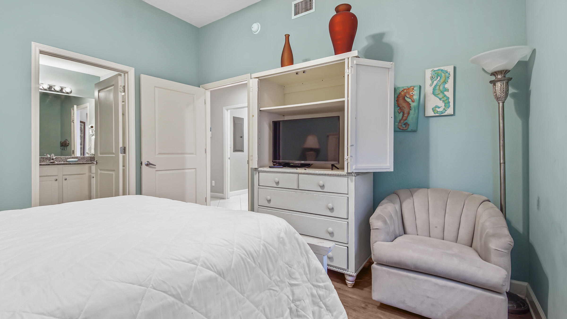 GRANDVIEW EAST - Residential