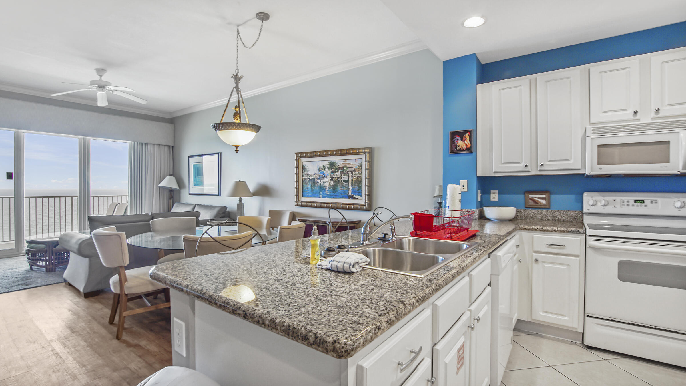 GRANDVIEW EAST - Residential