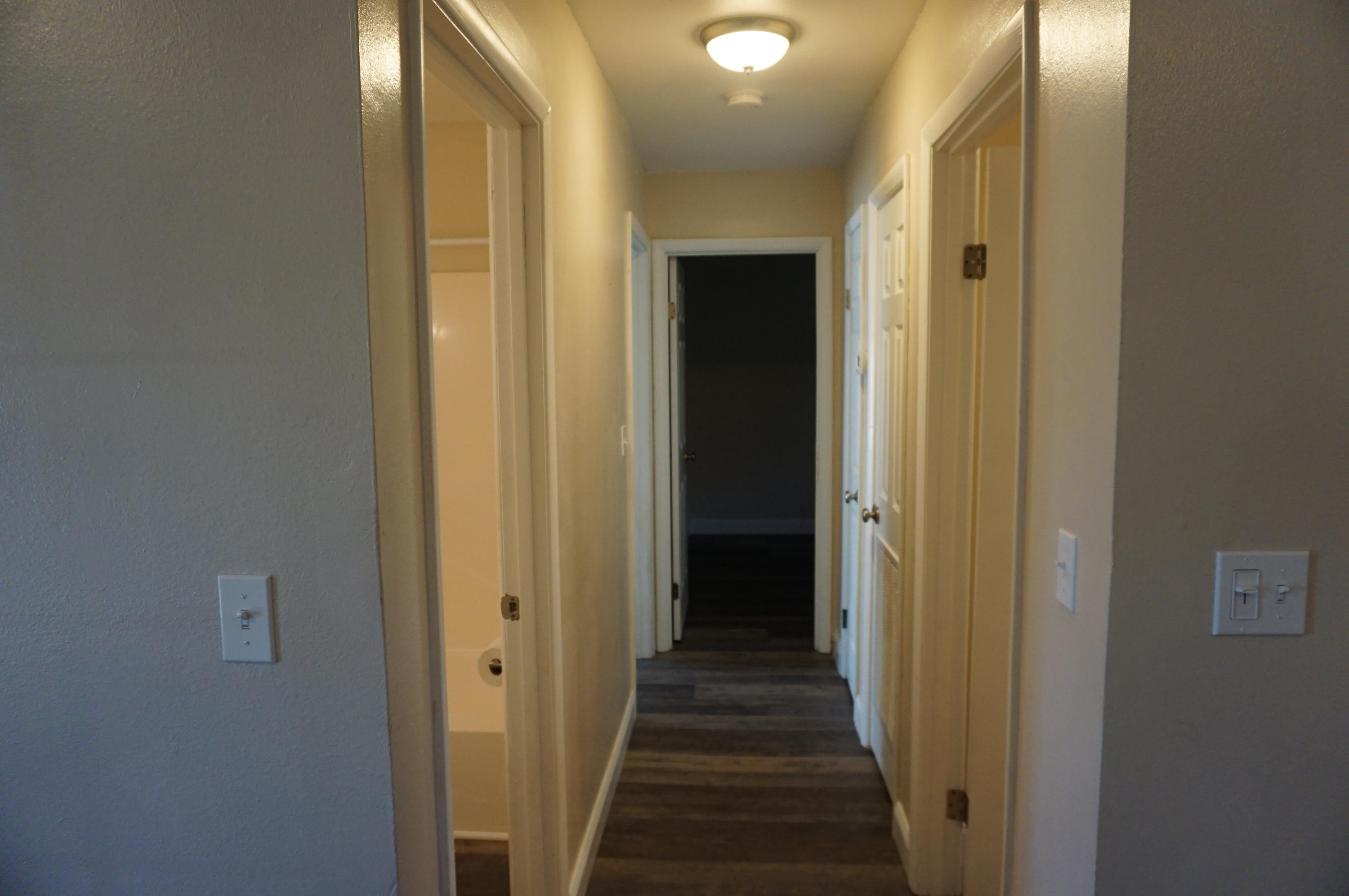 KELL-AIRE GARDENS - Residential Lease