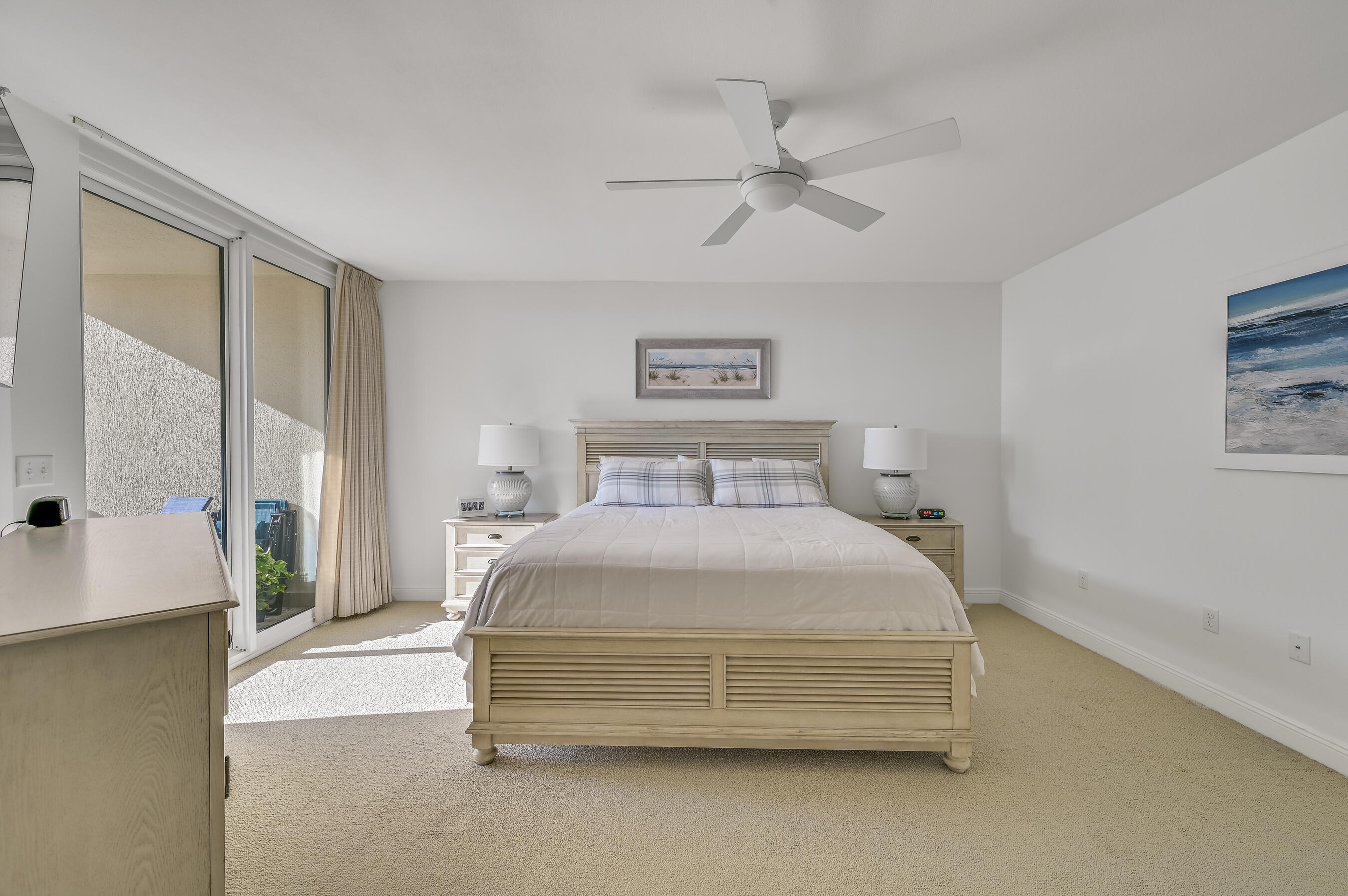 EAST PASS TOWERS CONDO PH 2 - Residential