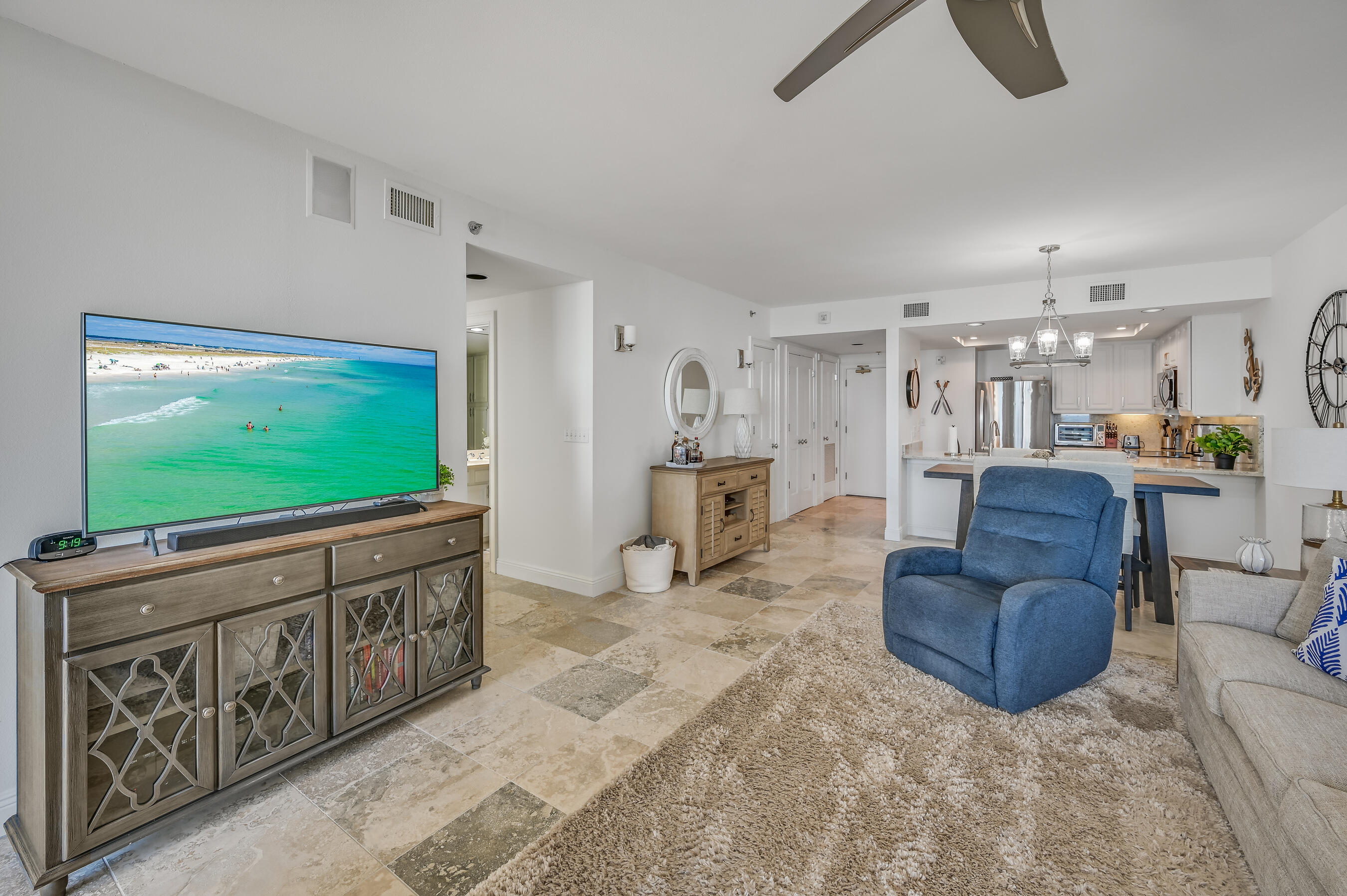 EAST PASS TOWERS CONDO PH 2 - Residential