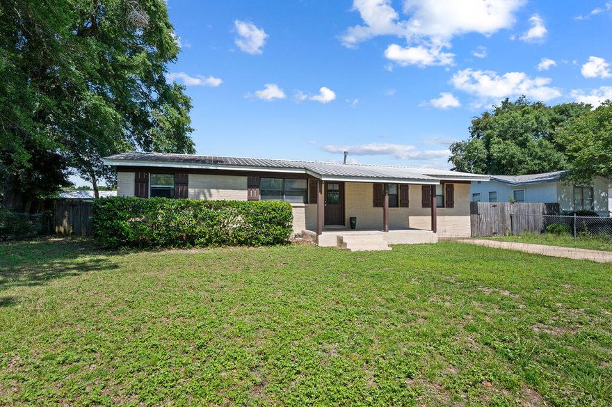 Charming Fort Walton Beach Home with Modern Updates! Located in the heart of Fort Walton Beach, this beautifully updated home offers both convenience and comfort. Just minutes from shopping, dining, and local attractions, you'll love the central location! Key Features & Updates:Major Remodel in 2014: Includes a durable metal roof, updated HVAC system, and energy-efficient windowsNew Hot Water Heater (2023)Freshly Painted Interior for a clean, move-in-ready feelSpacious Backyard with a versatile storage shed -- perfect for tools, hobbies, or extra storageModern Kitchen featuring stainless steel appliances and granite countertopsUpdated Primary Suite with dual-sink vanity, newer cabinets, updated lighting, and plumbing fixtures. "Great Entertaining Space off the kitchen, plus a dedicated laundry room. Don't miss your chance to tour this well-maintained, conveniently located home. Schedule your showing today!
