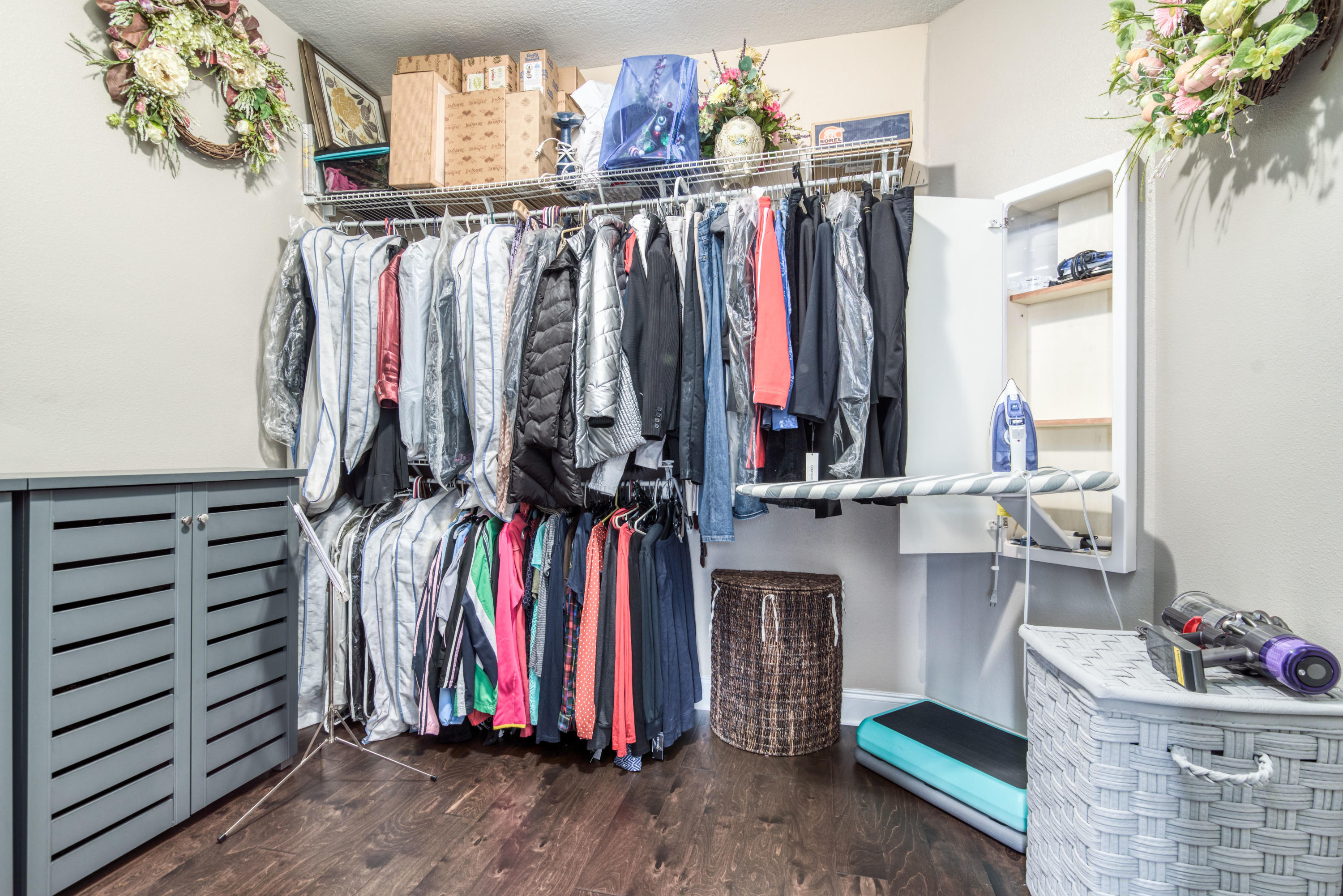 JUNIPER CREEK ESTATES - Residential