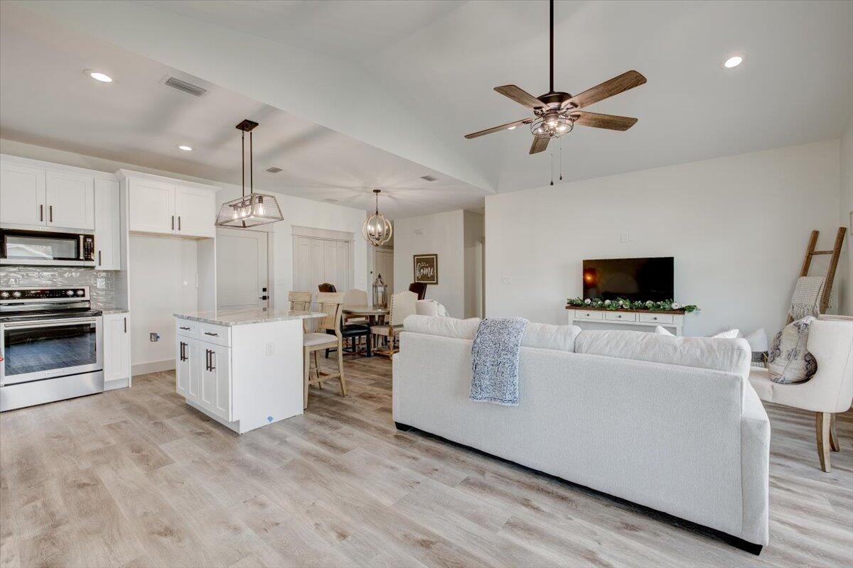 Harbour Towne - Residential