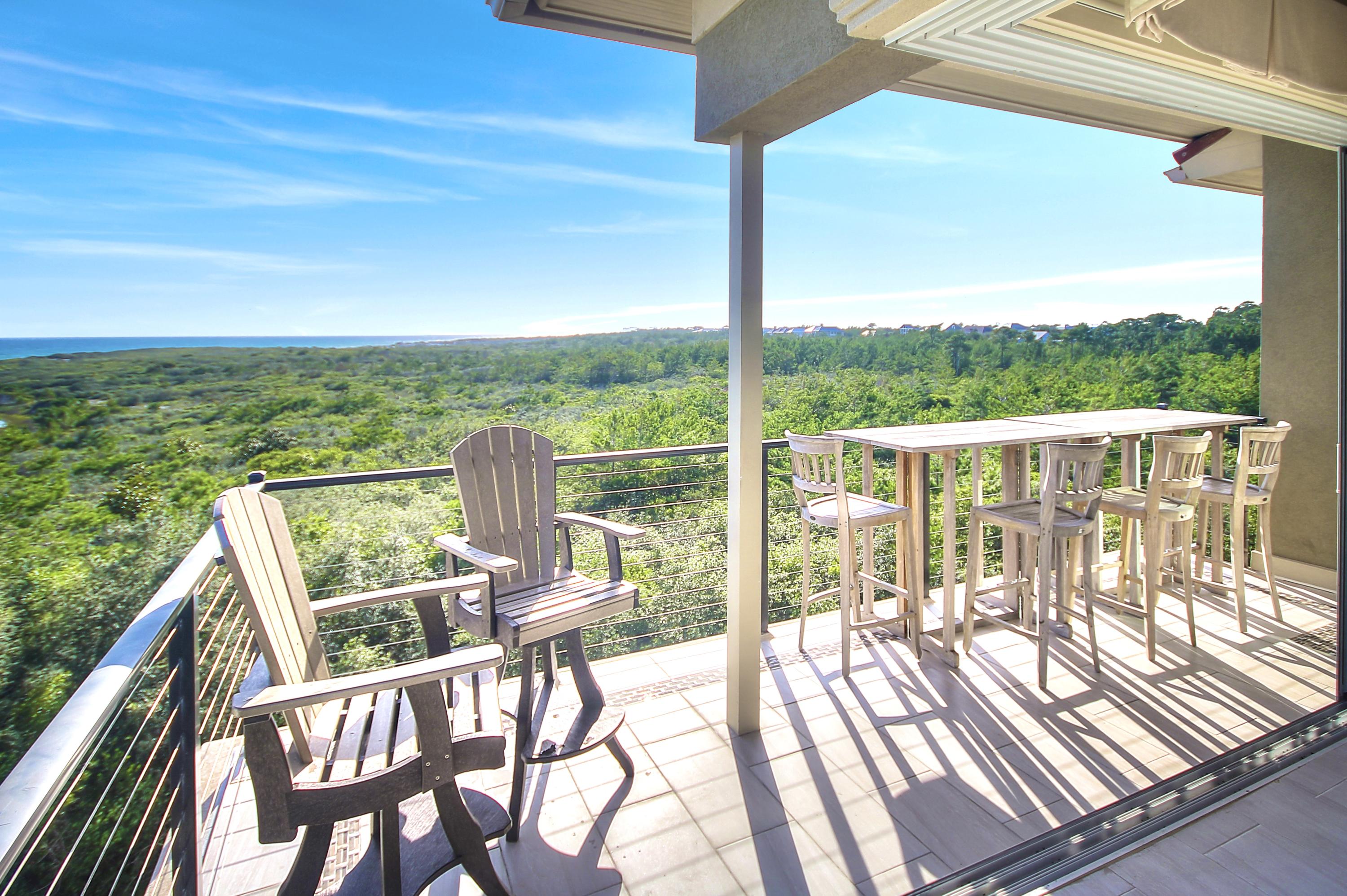 BEACH HIGHLAND - Residential