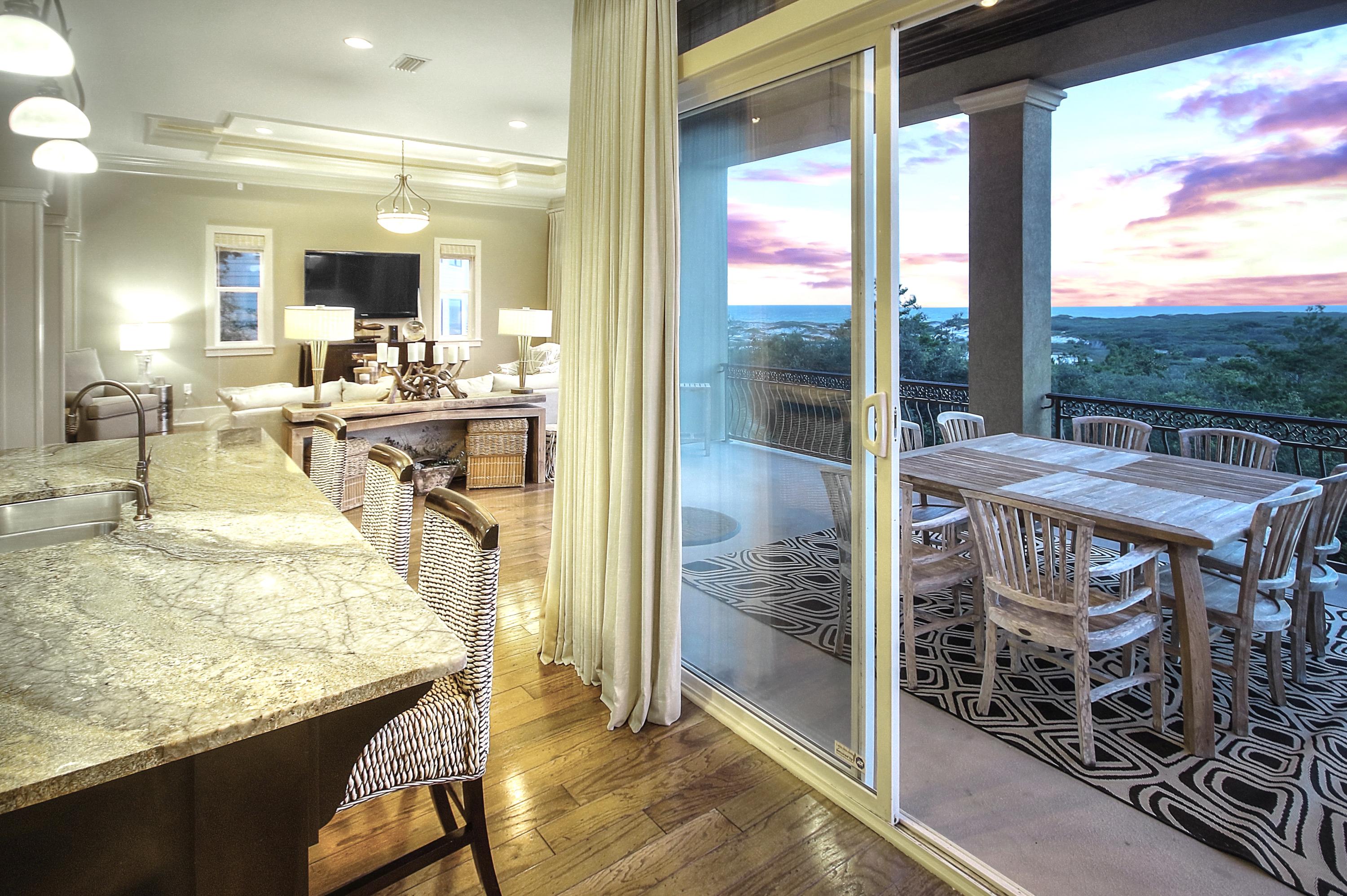 BEACH HIGHLAND - Residential