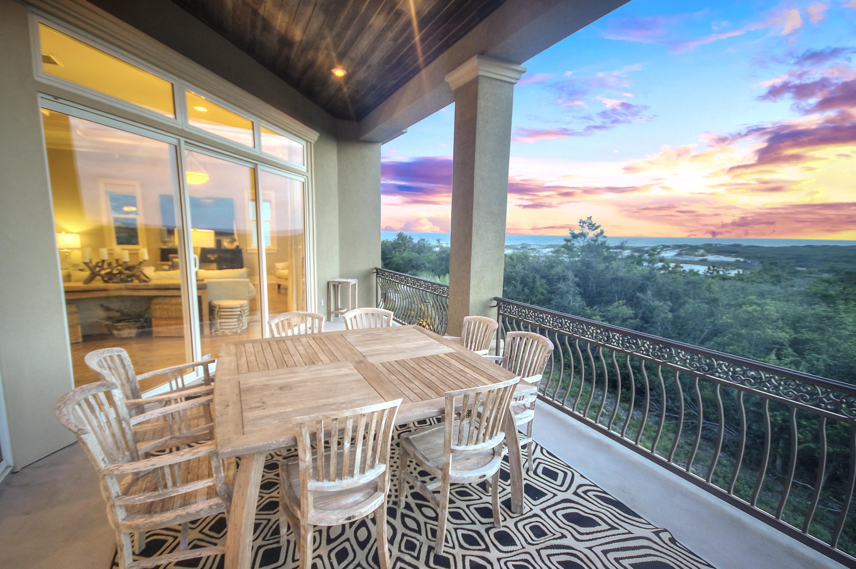 BEACH HIGHLAND - Residential