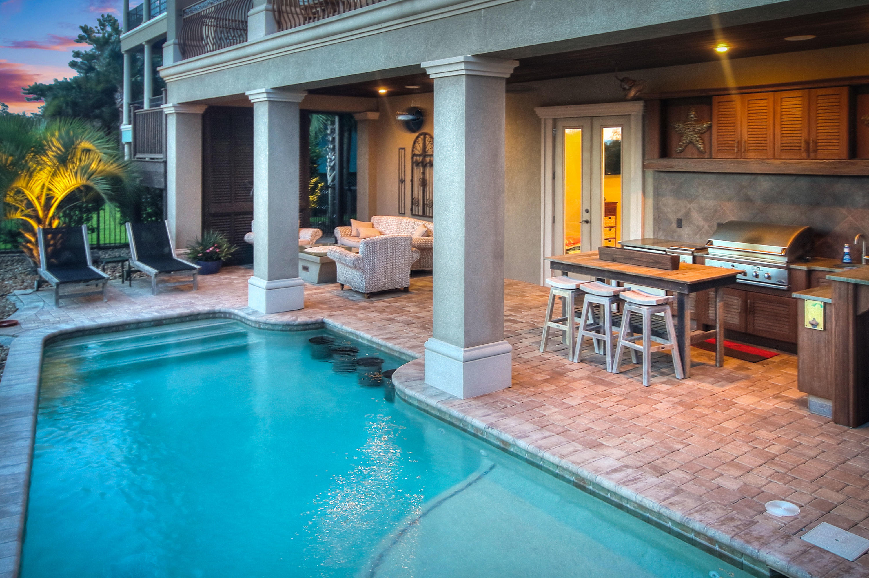 BEACH HIGHLAND - Residential