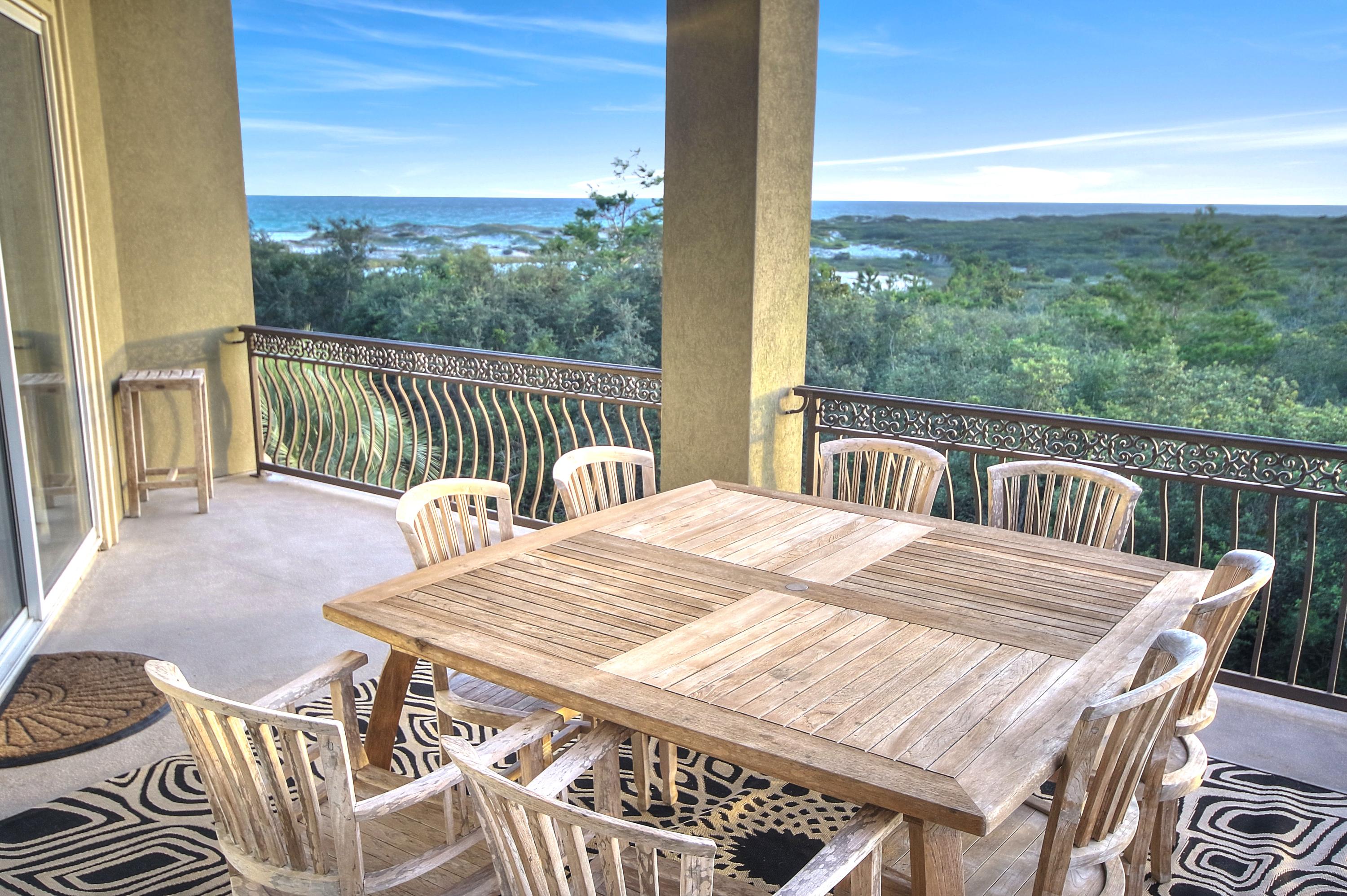 BEACH HIGHLAND - Residential