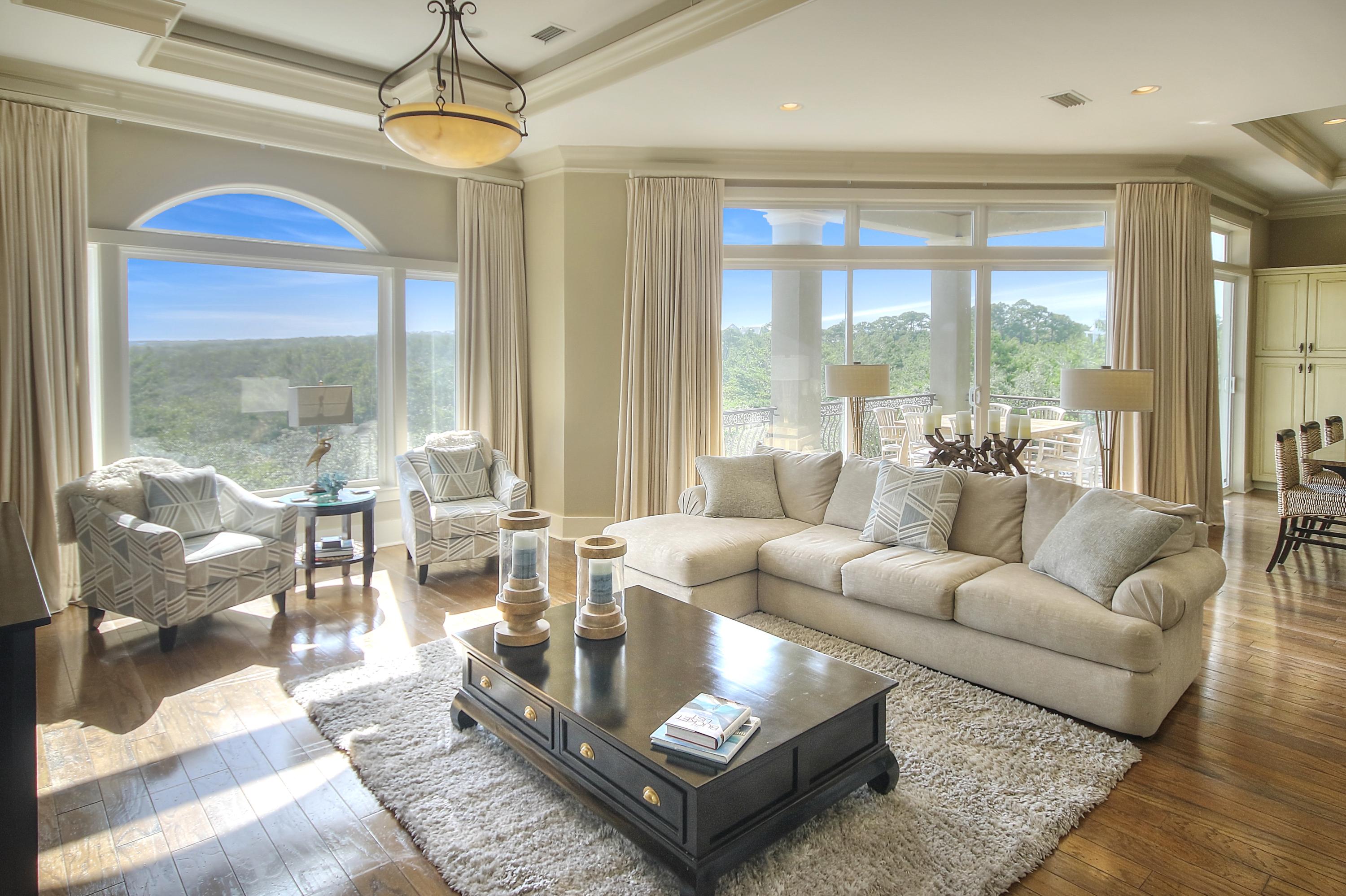 BEACH HIGHLAND - Residential
