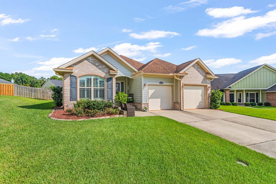 Nestled in the gated community of Stonechase, this home offers an open floor plan with high ceilings, and a generous screened in porch as well as impressive and extremely large covered addition. The kitchen comes equipped with ample cabinet storage, a breakfast bar, granite countertops, a smooth-top stove, stainless appliances, and a fridge with an ice and water dispenser. With the split floor plan, you'll have privacy for the primary suite, located to the rear of the home just off of the dining area. The primary suite is suitable for a king-sized bed and has plenty of space for a home office, Peloton or treadmill, and boasts a massive custom walk-in closet that is completely built out. The bathroom has a double granite vanity with a modern garden tub, a separate walk-in shower, large lin