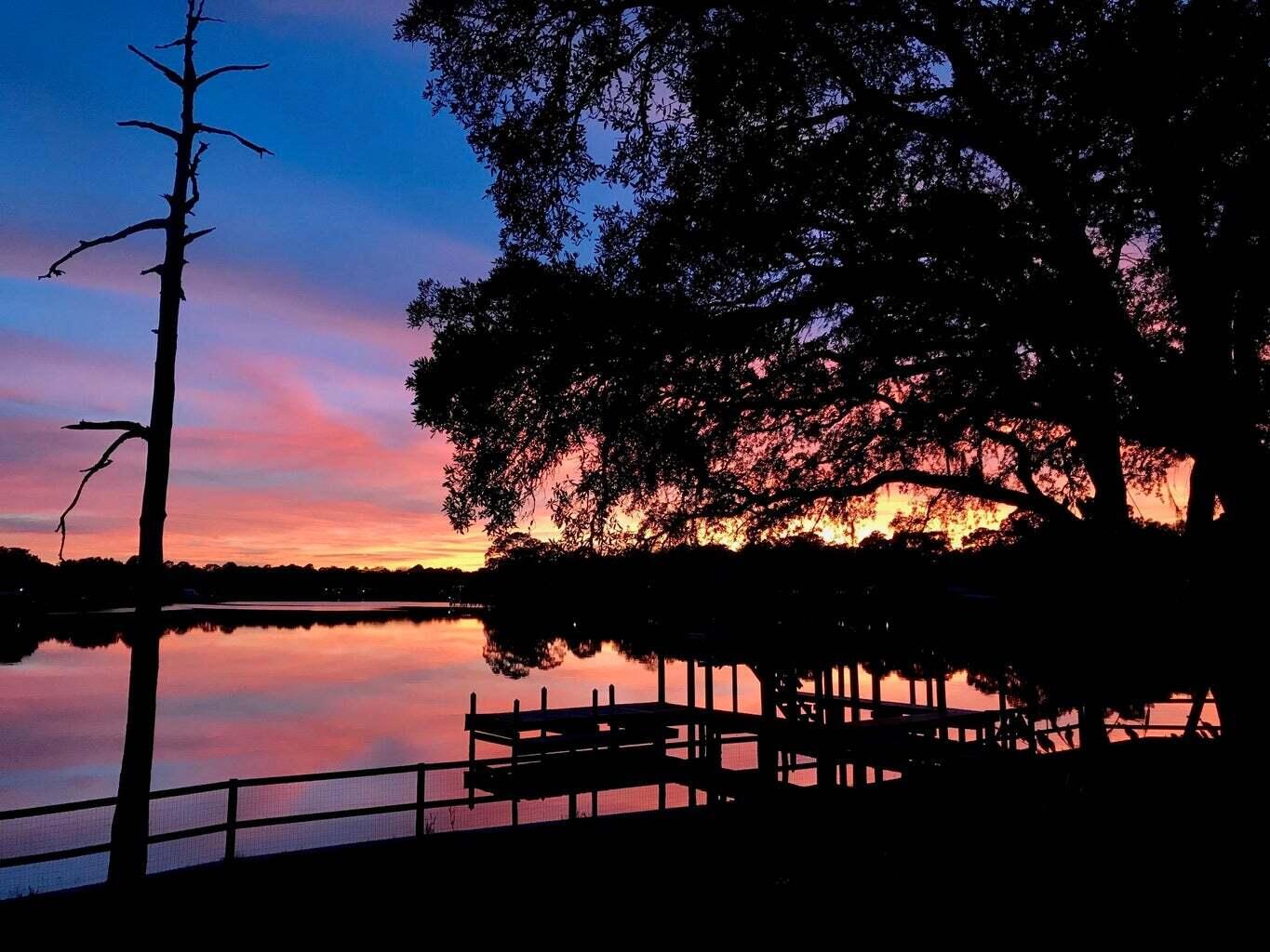 COLONY ESTATES - Residential Lease