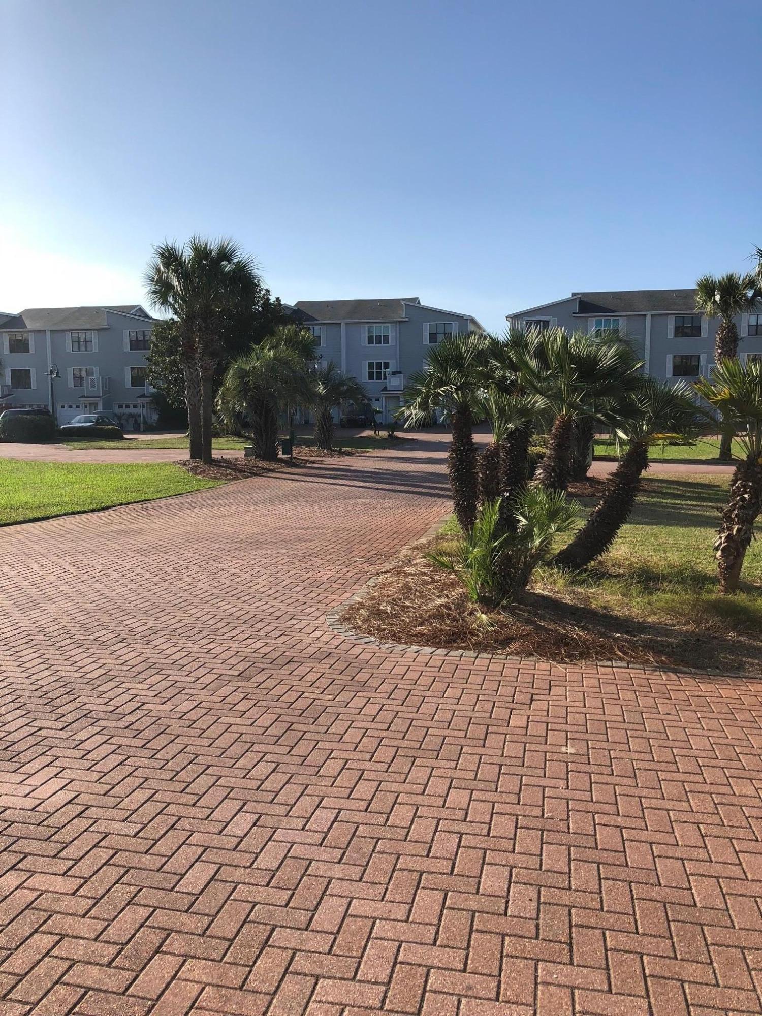 SEAHAUNTS - Residential