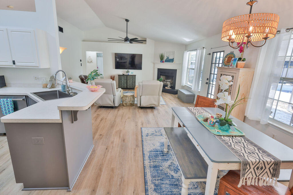 SUNDIAL ESTATES PH 2 - Residential