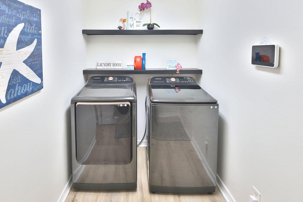 SUNDIAL ESTATES PH 2 - Residential