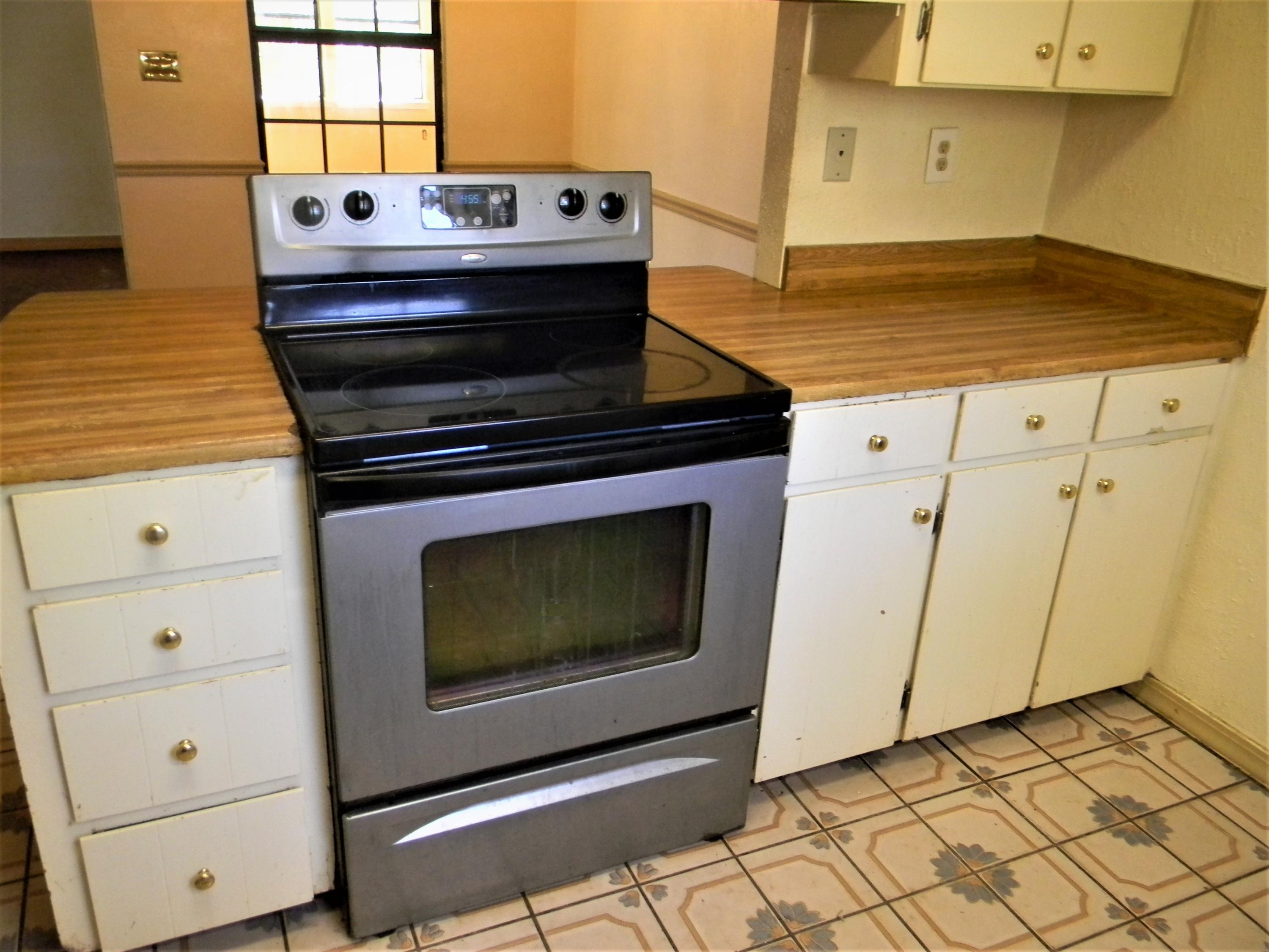 COUNTRYVIEW ESTATES - Residential