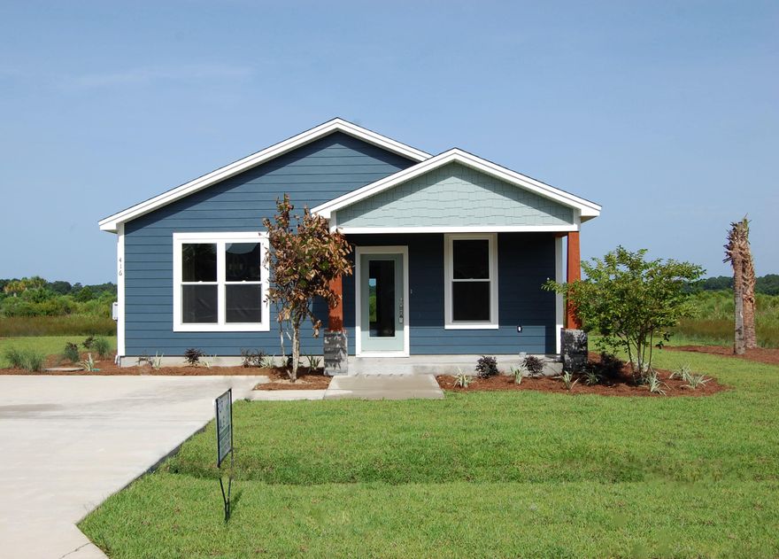 Very Well built NEW CONSTRUCTION in the Brandon Oaks Subdivision . Home features open concept , Large master bedroom and Bath with Huge Walk in Closet , Double Vanities , Tub and Separate shower. Home has upgraded Plumbing and lighting fixtures throughout, Tile floors , Granite counter tops and Stainless appliances . There is a Large open Living room and Kitchen , three bedrooms and two full baths and a laundry room .These homes also feature covered front and back porches .