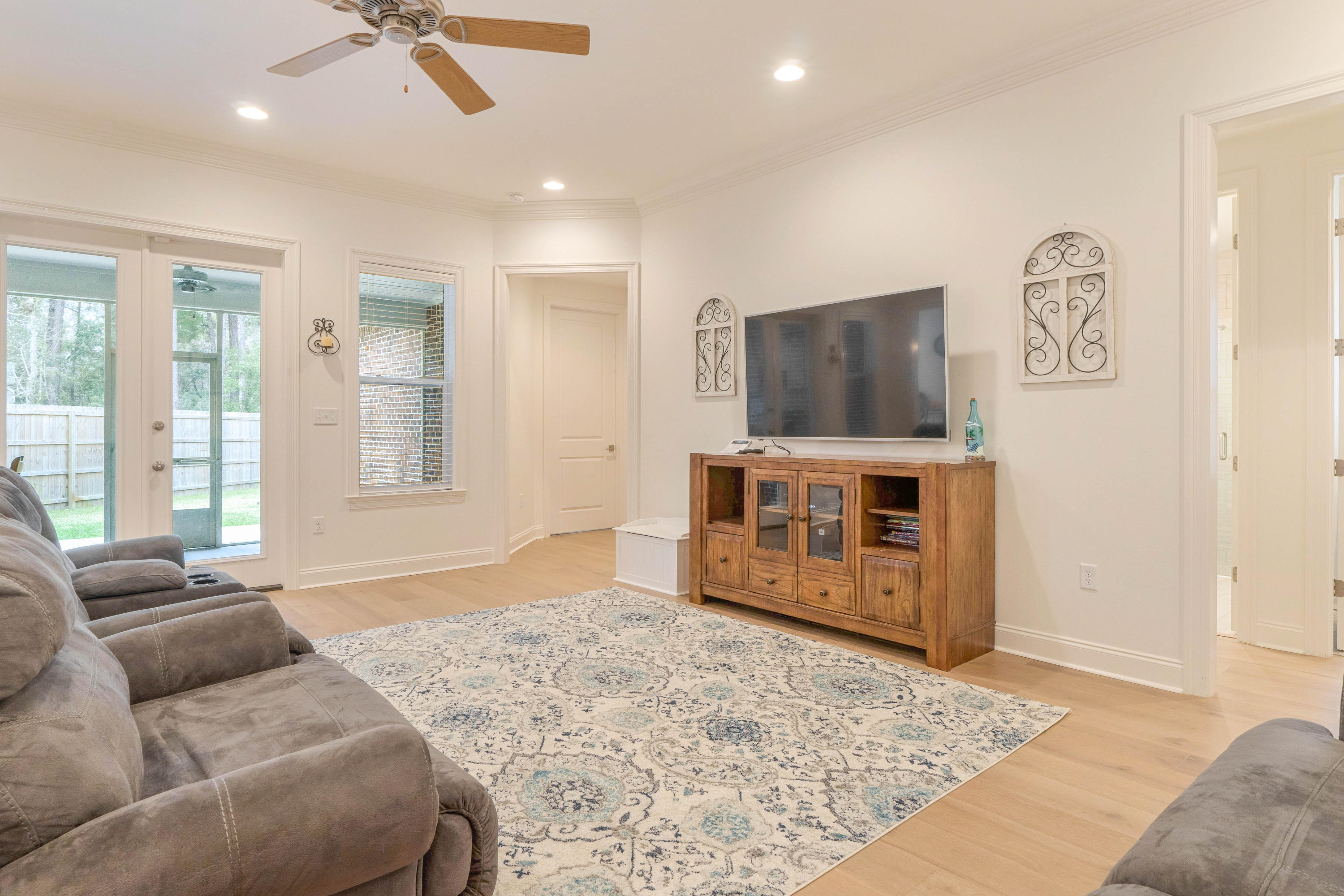 MAGNOLIA WOODS PH III - Farm