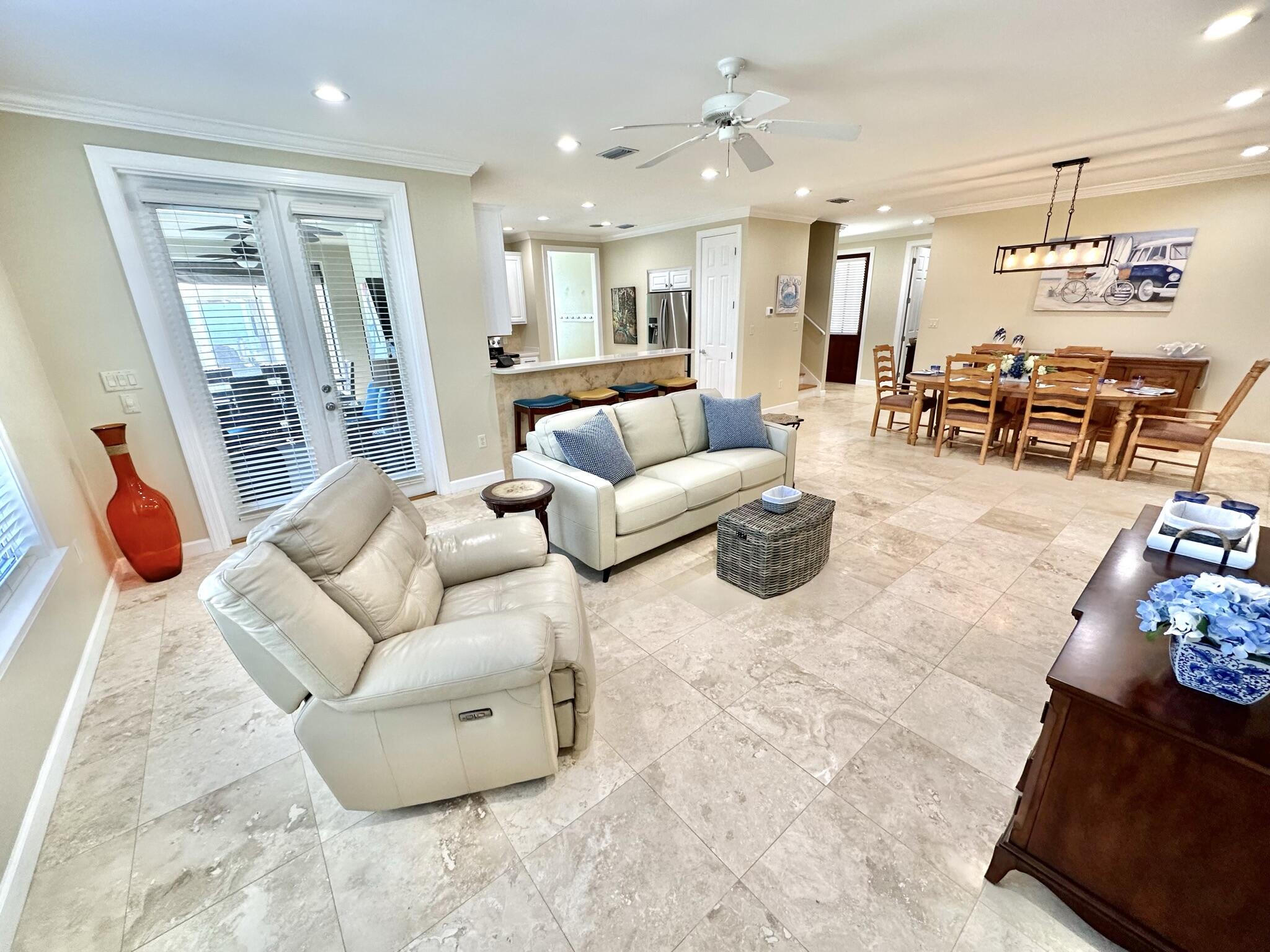 CRYSTAL LAKE AT SANDESTIN - Residential