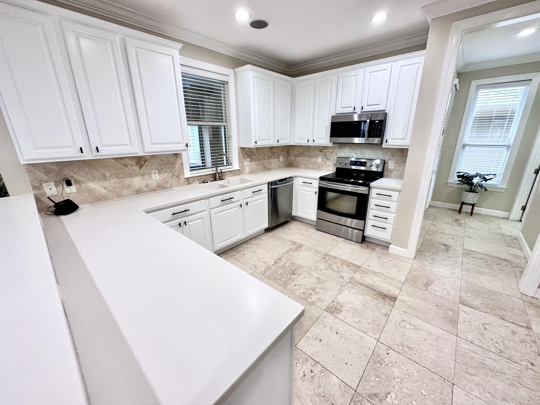 CRYSTAL LAKE AT SANDESTIN - Residential