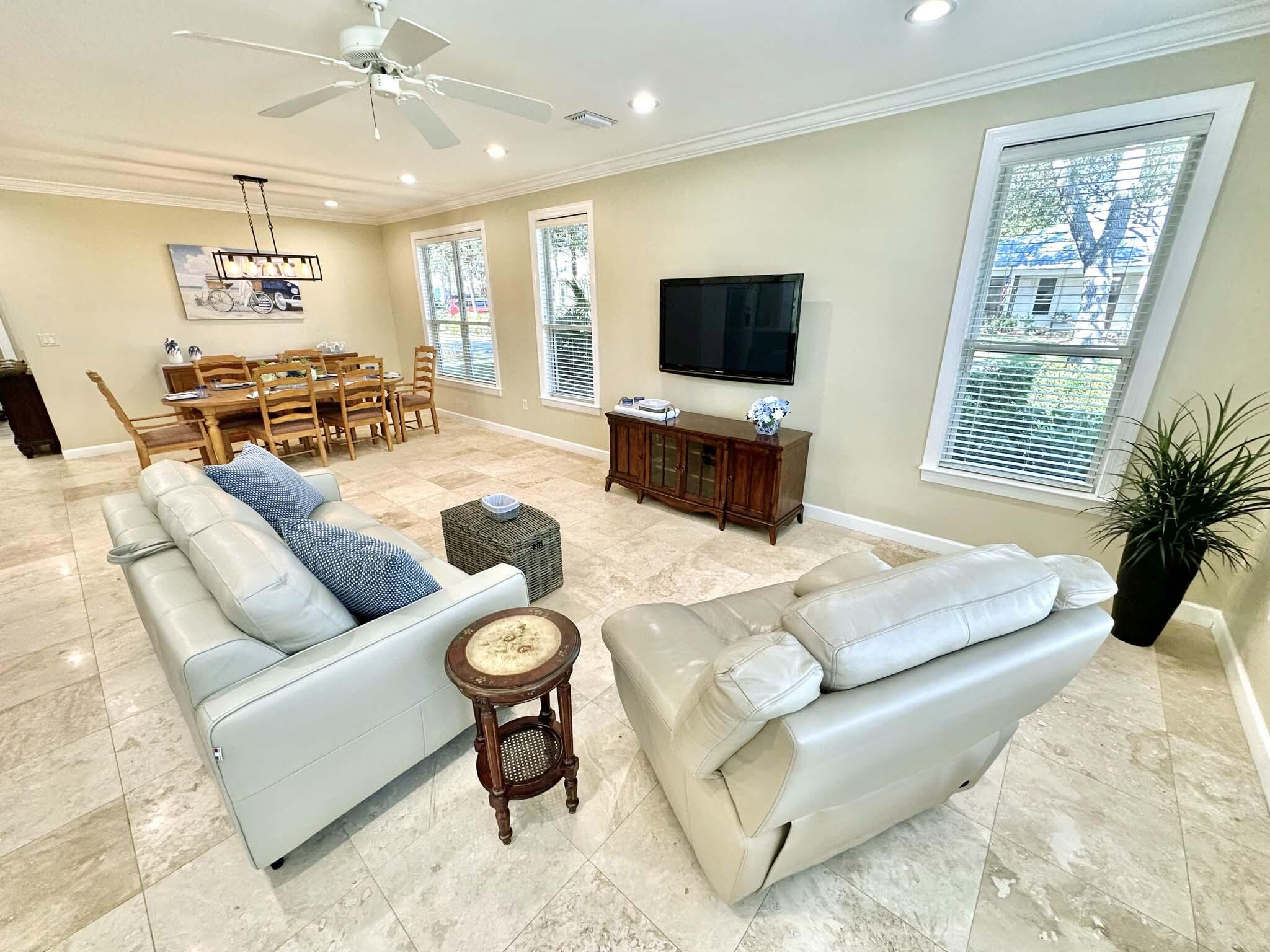 CRYSTAL LAKE AT SANDESTIN - Residential