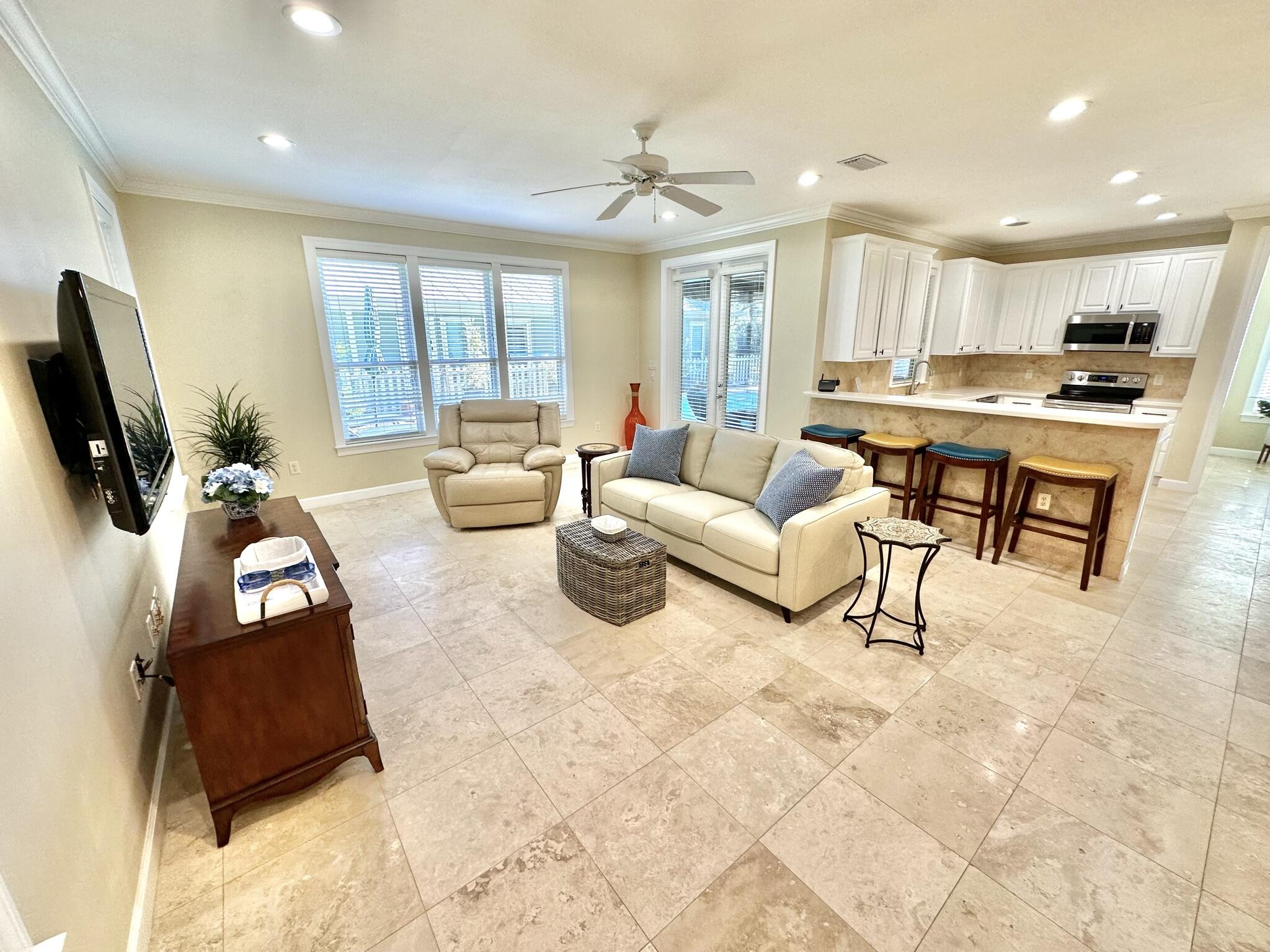 CRYSTAL LAKE AT SANDESTIN - Residential
