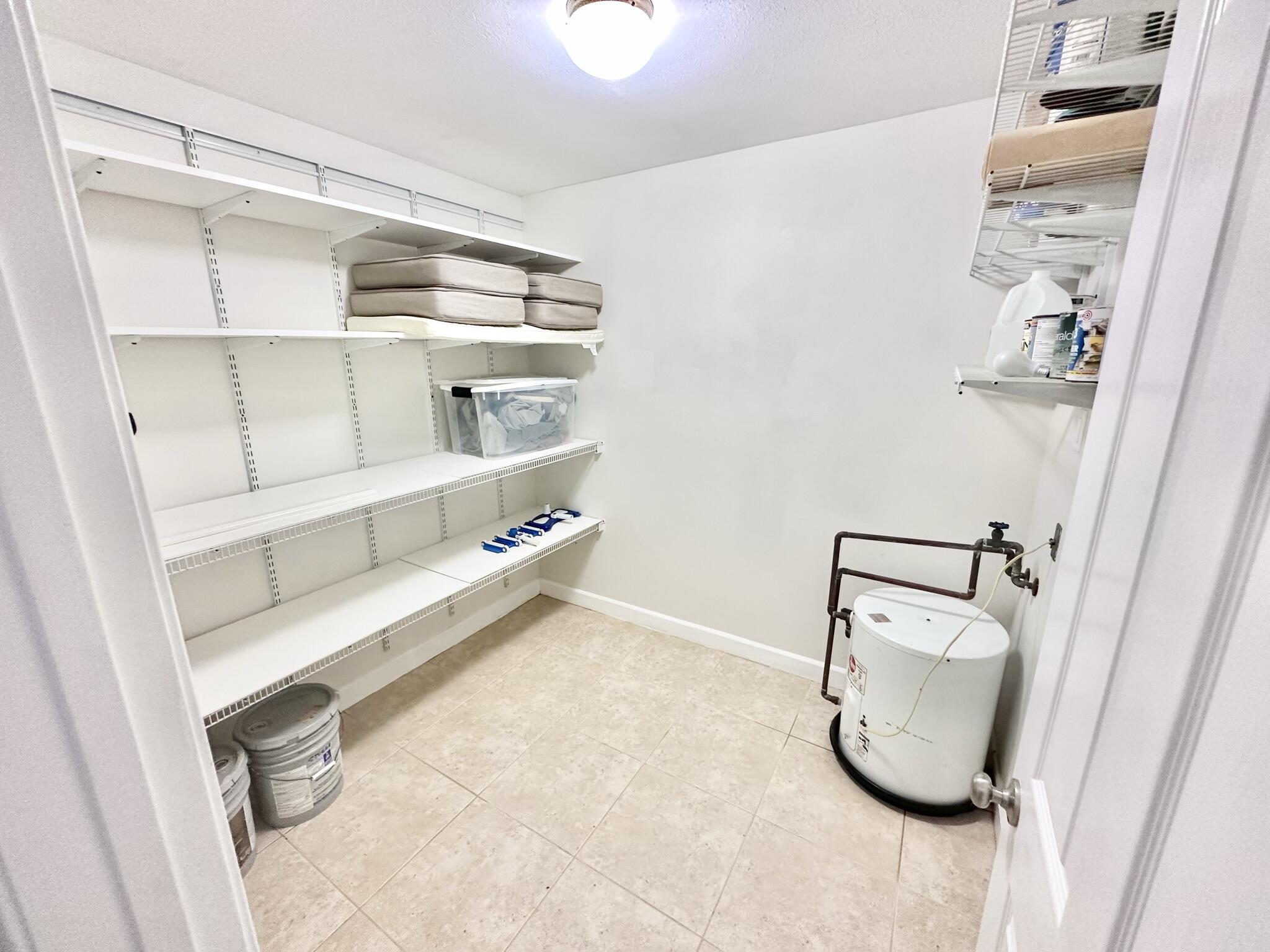 CRYSTAL LAKE AT SANDESTIN - Residential