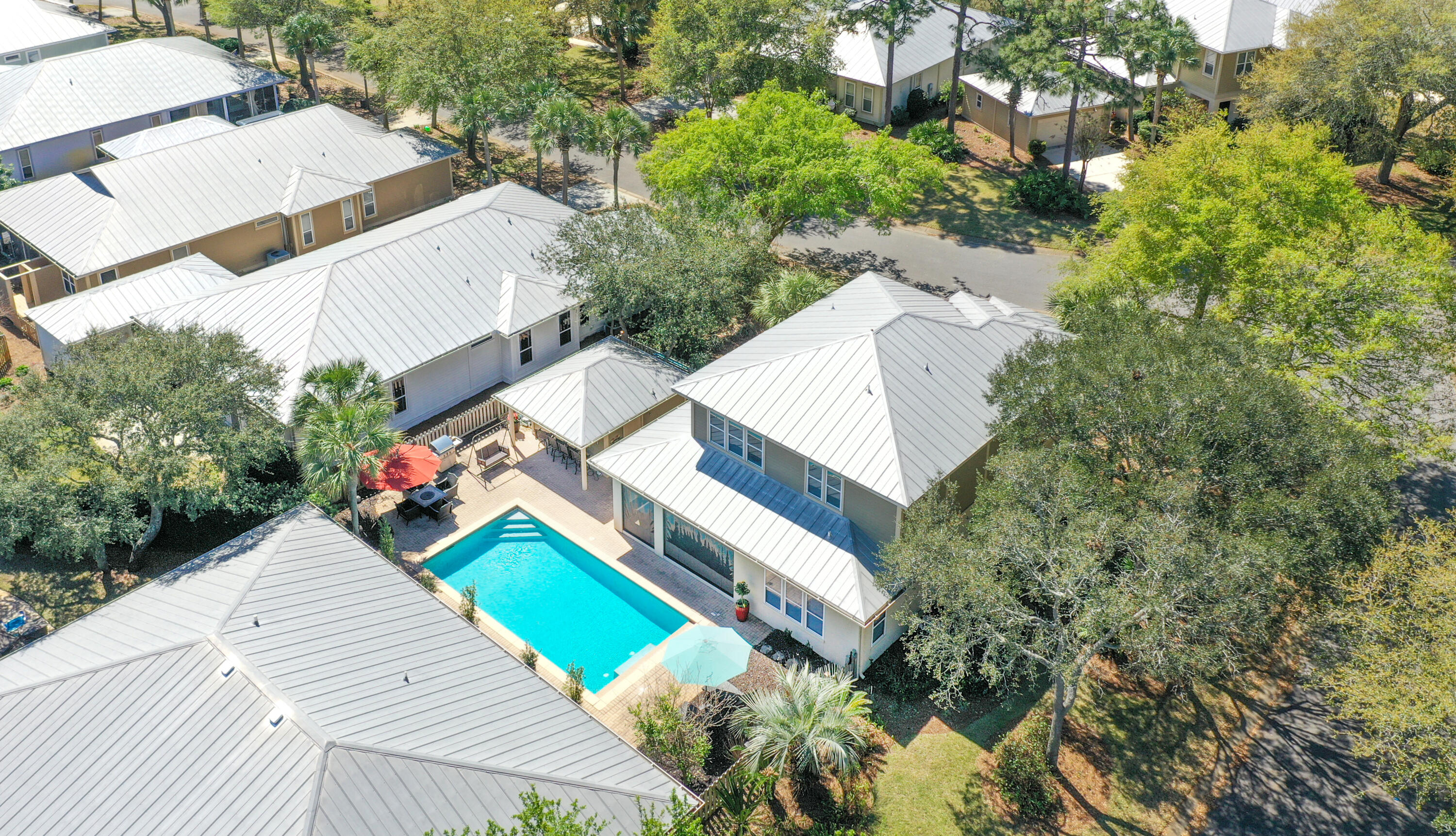 CRYSTAL LAKE AT SANDESTIN - Residential