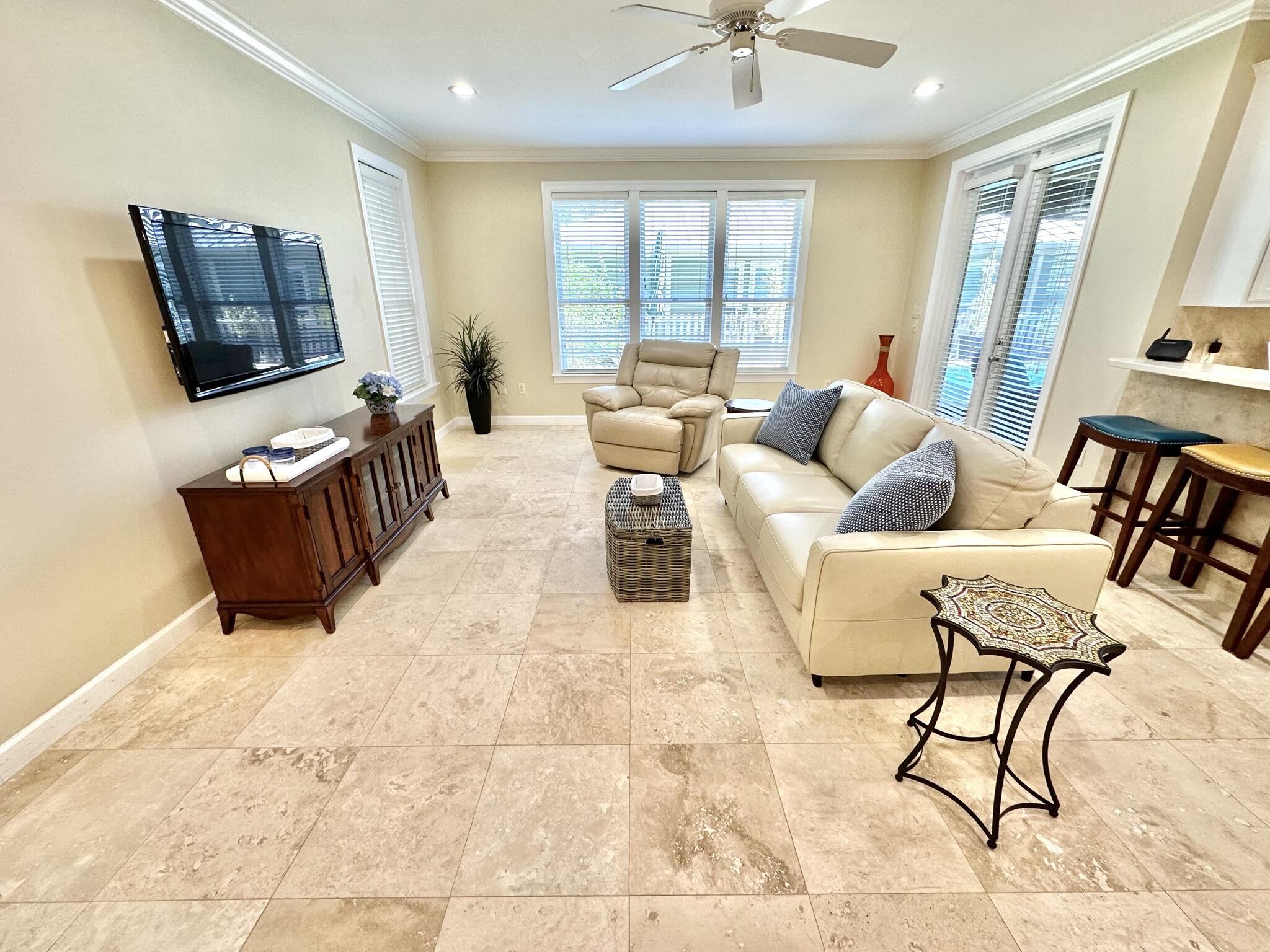 CRYSTAL LAKE AT SANDESTIN - Residential