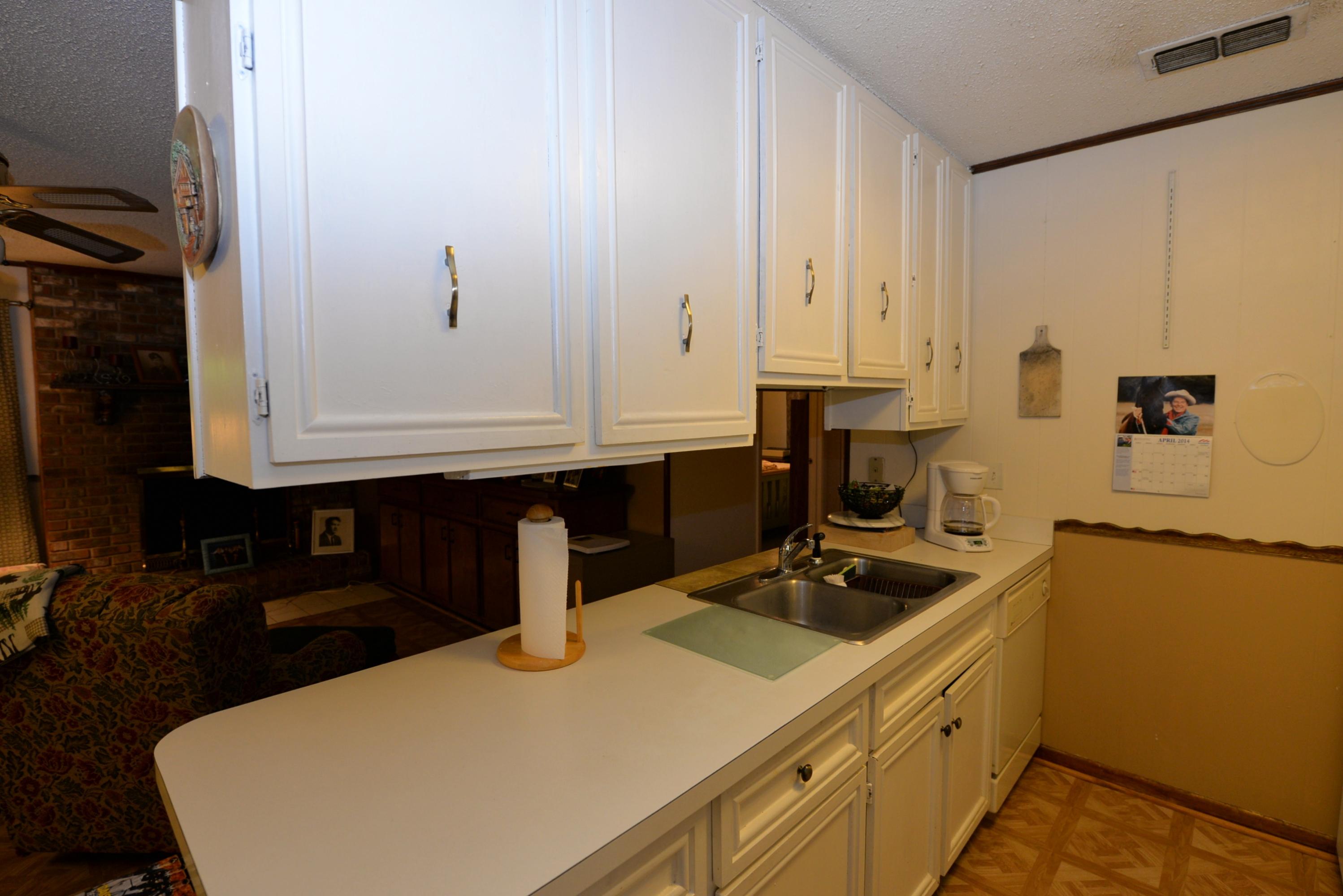 SPRING LAKE 2ND ADD - Residential