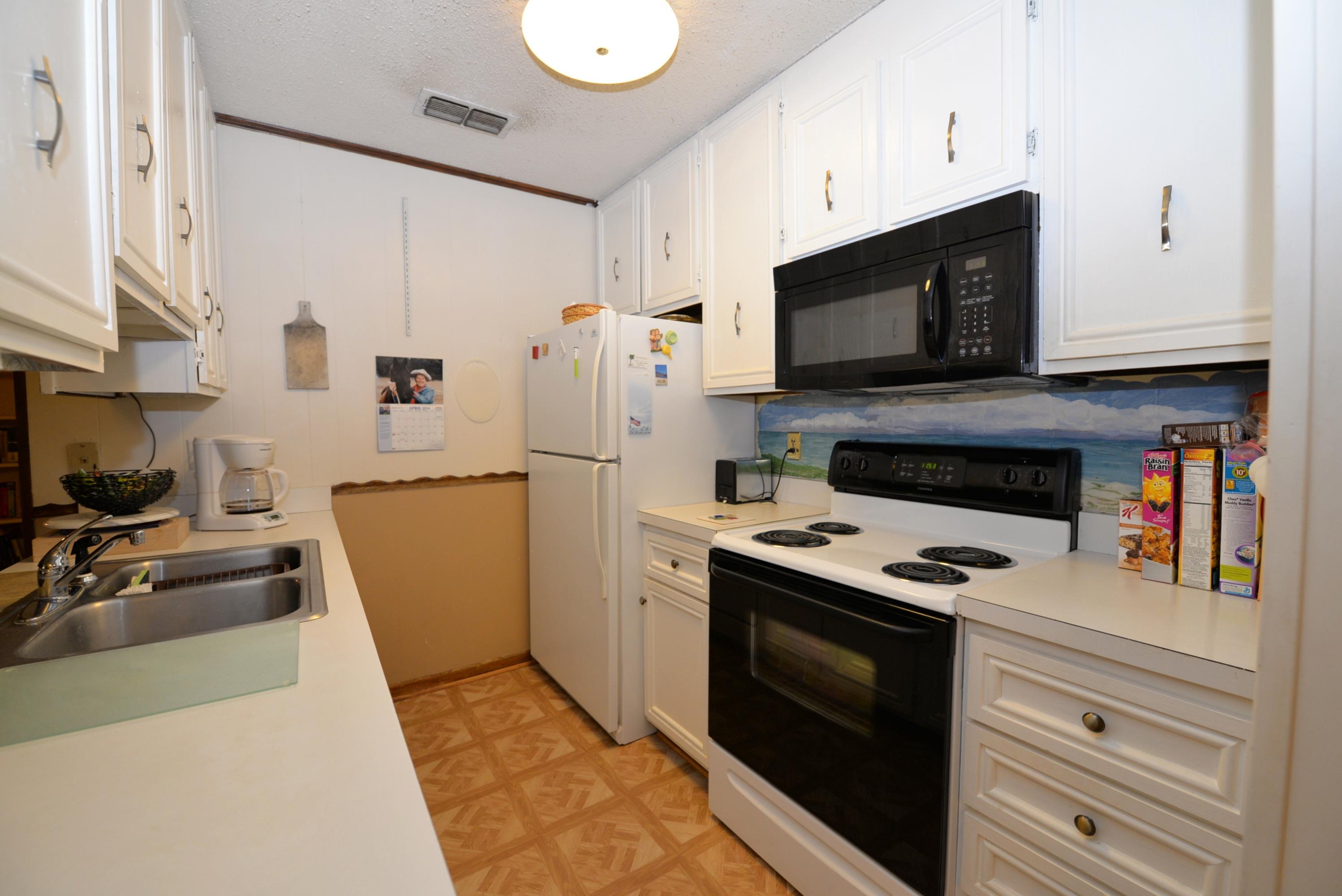 SPRING LAKE 2ND ADD - Residential