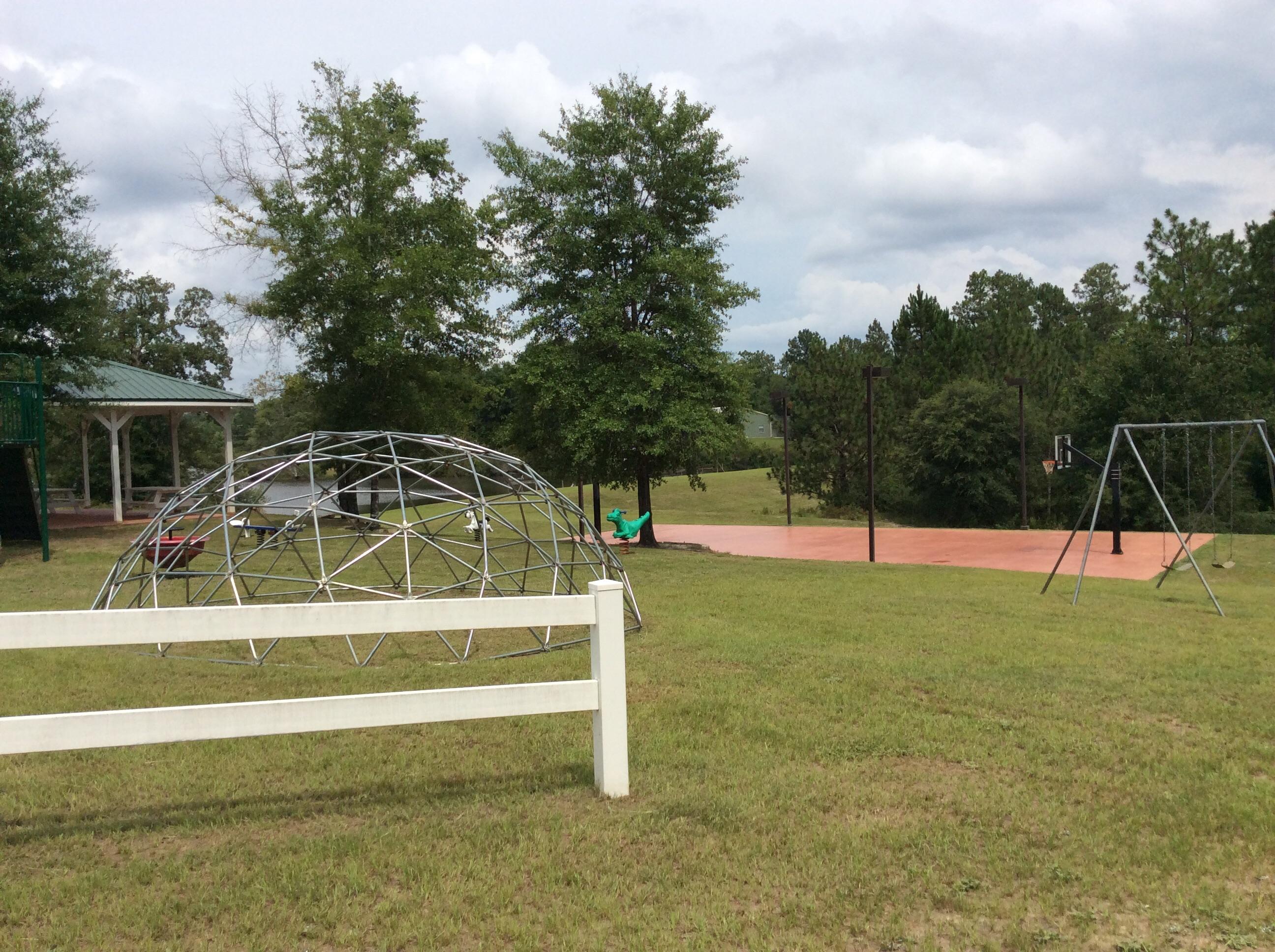 LAKE ARTHUR EST PH I - Residential