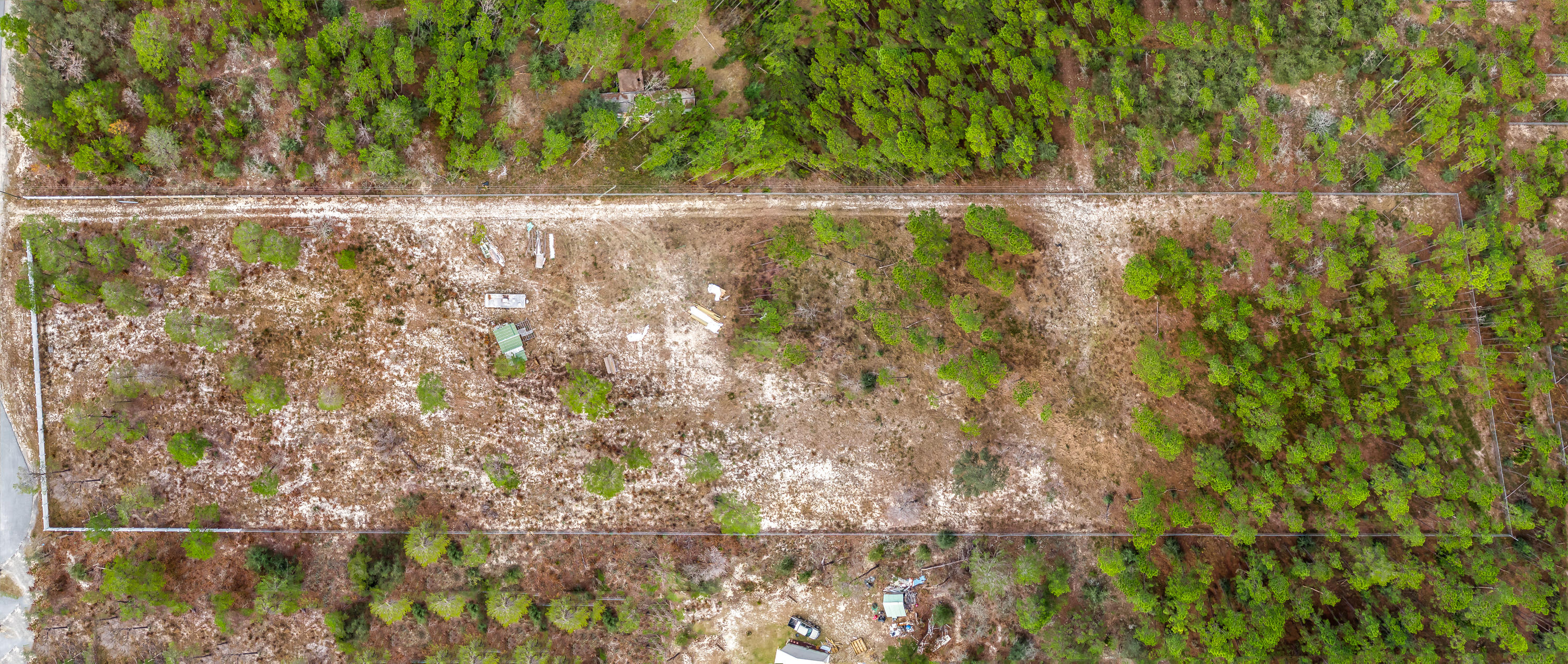 WHITE PINES UNREC - Land