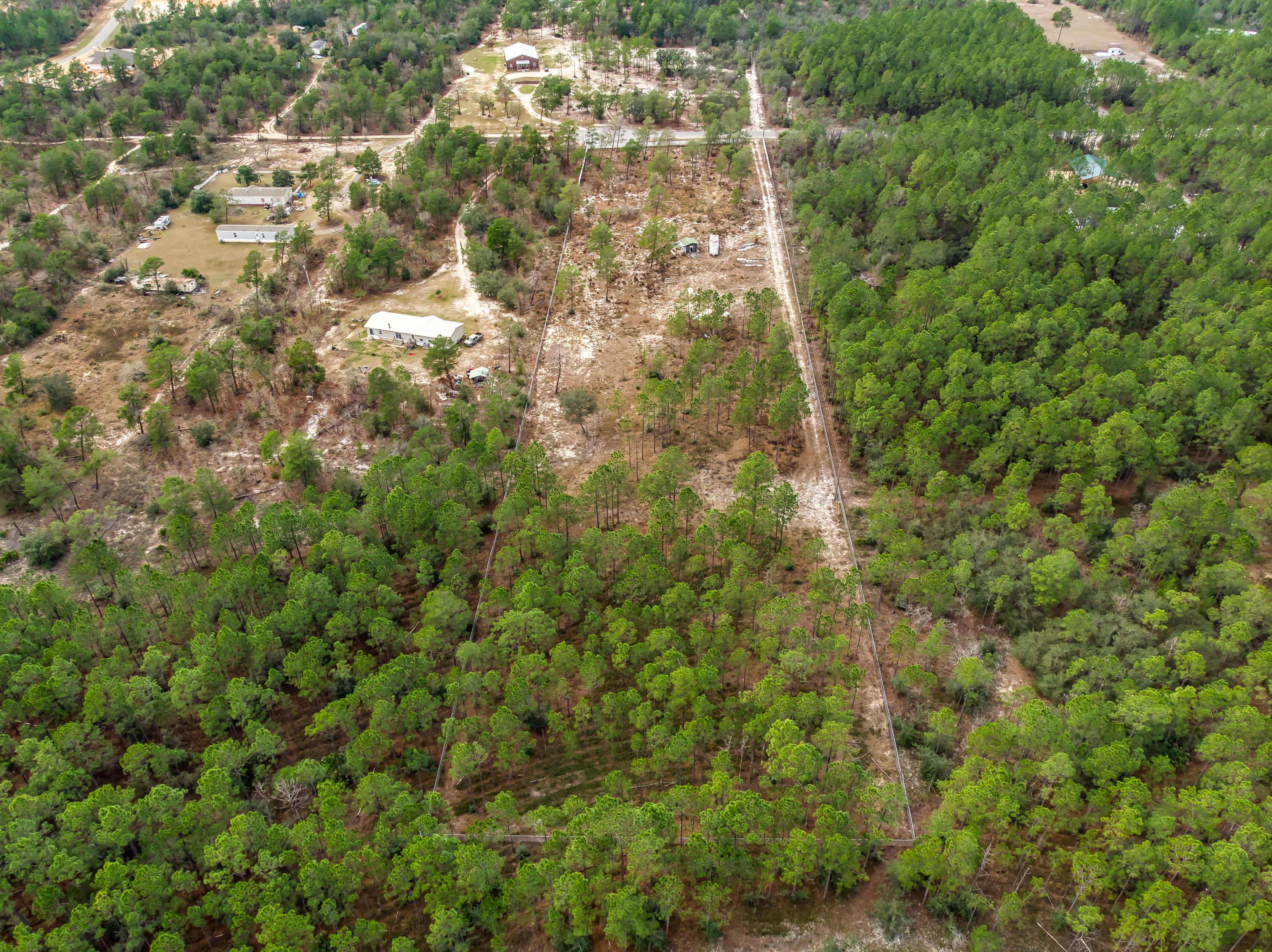 WHITE PINES UNREC - Land