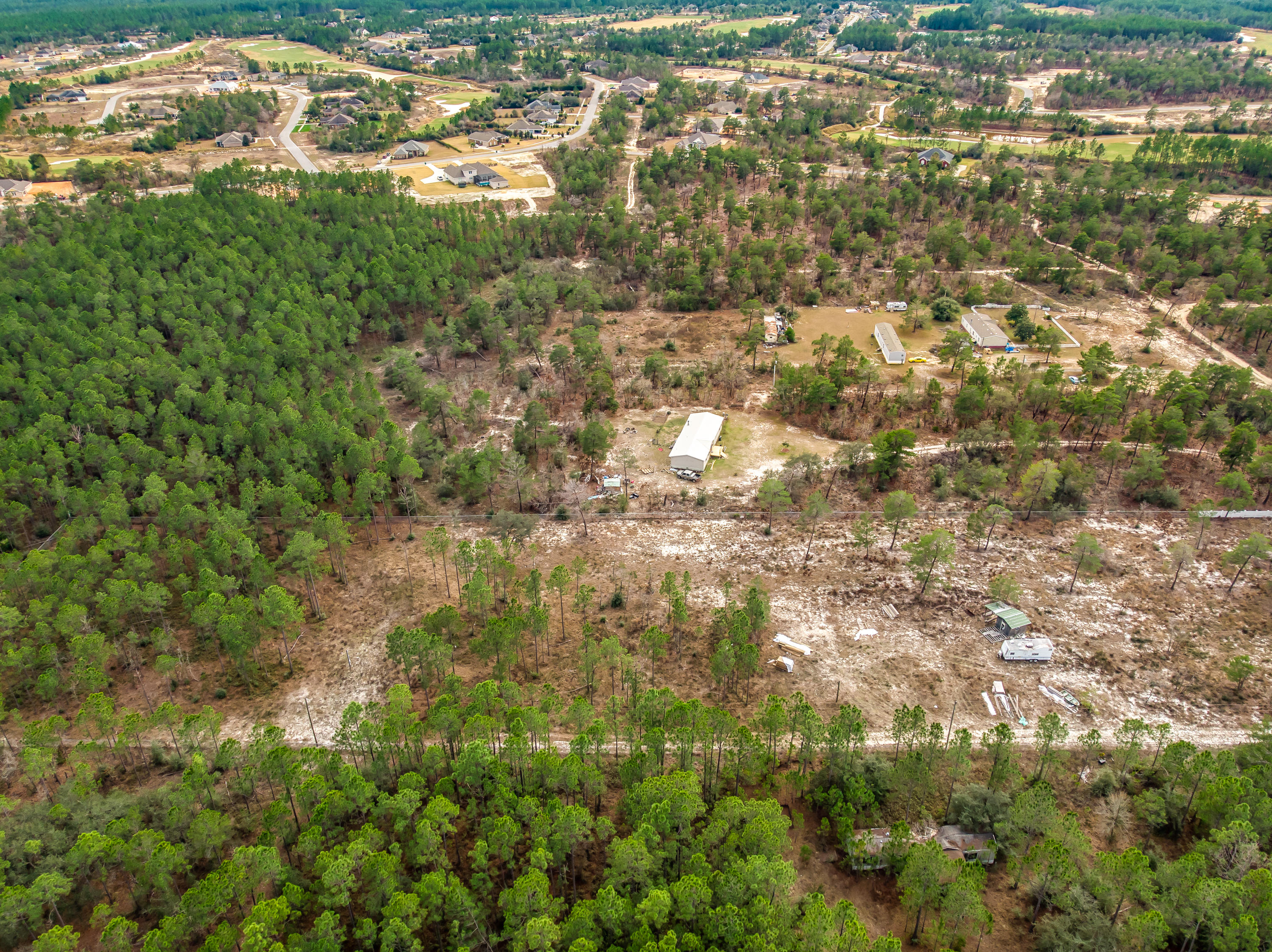 WHITE PINES UNREC - Land